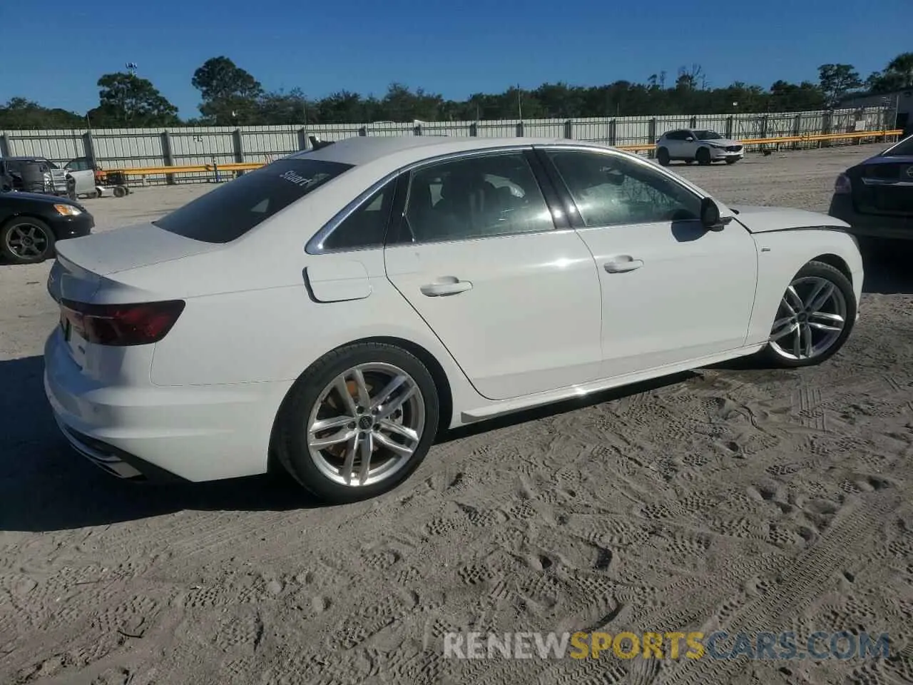 3 fotografías del automóvil dañado WAUEAAF49RN010560 AUDI A4 2024