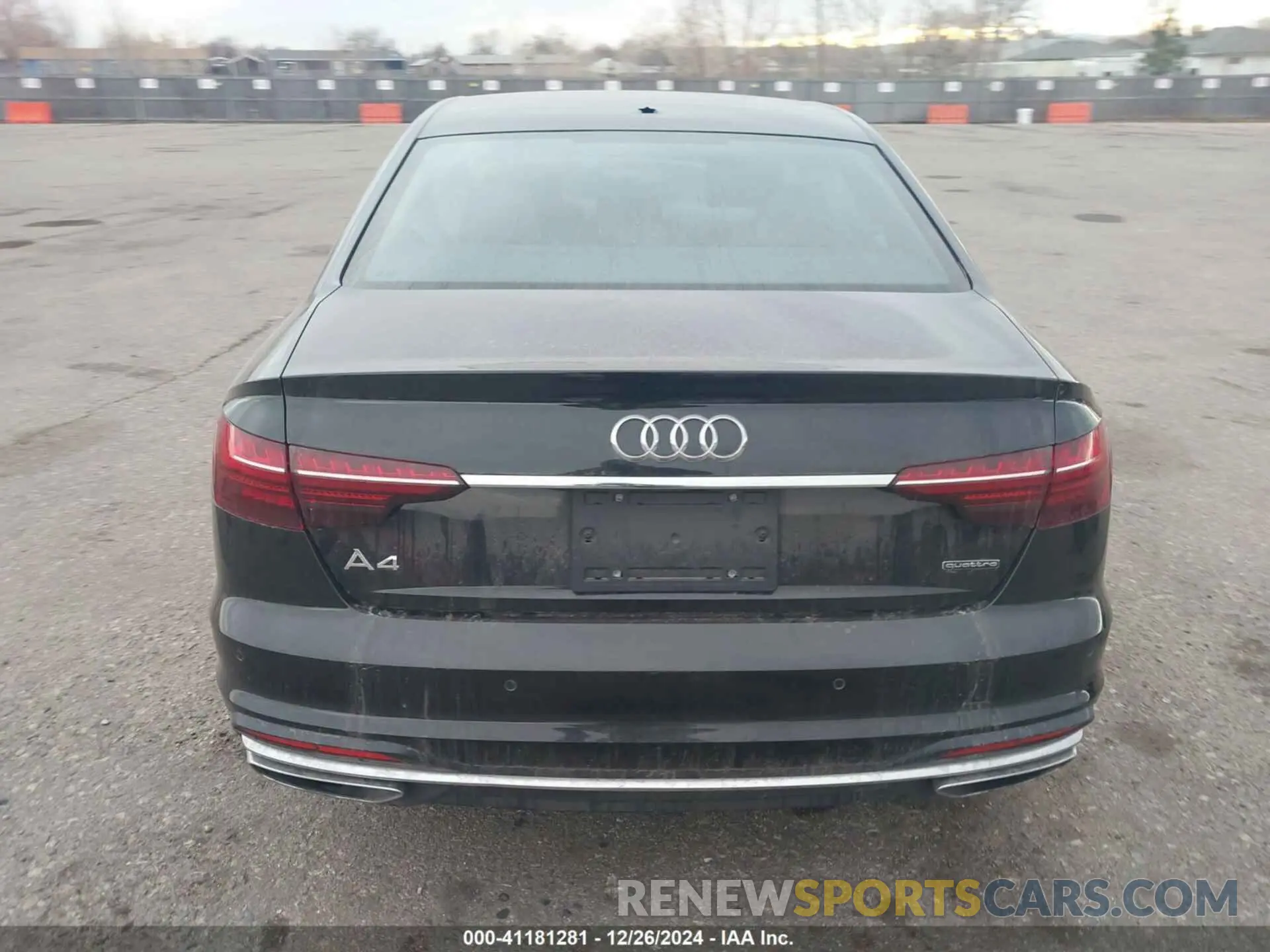 15 fotografías del automóvil dañado WAUEAAF4XRN014133 AUDI A4 2024