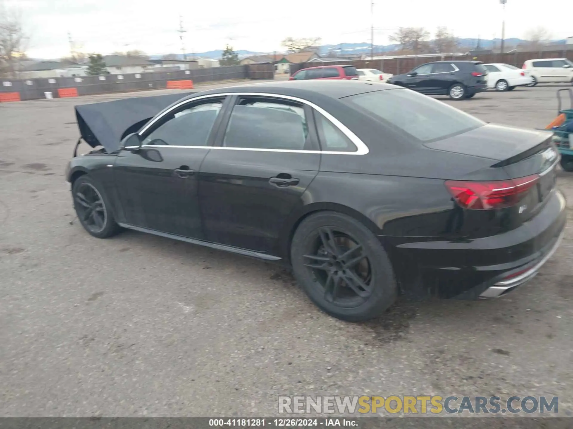 3 fotografías del automóvil dañado WAUEAAF4XRN014133 AUDI A4 2024