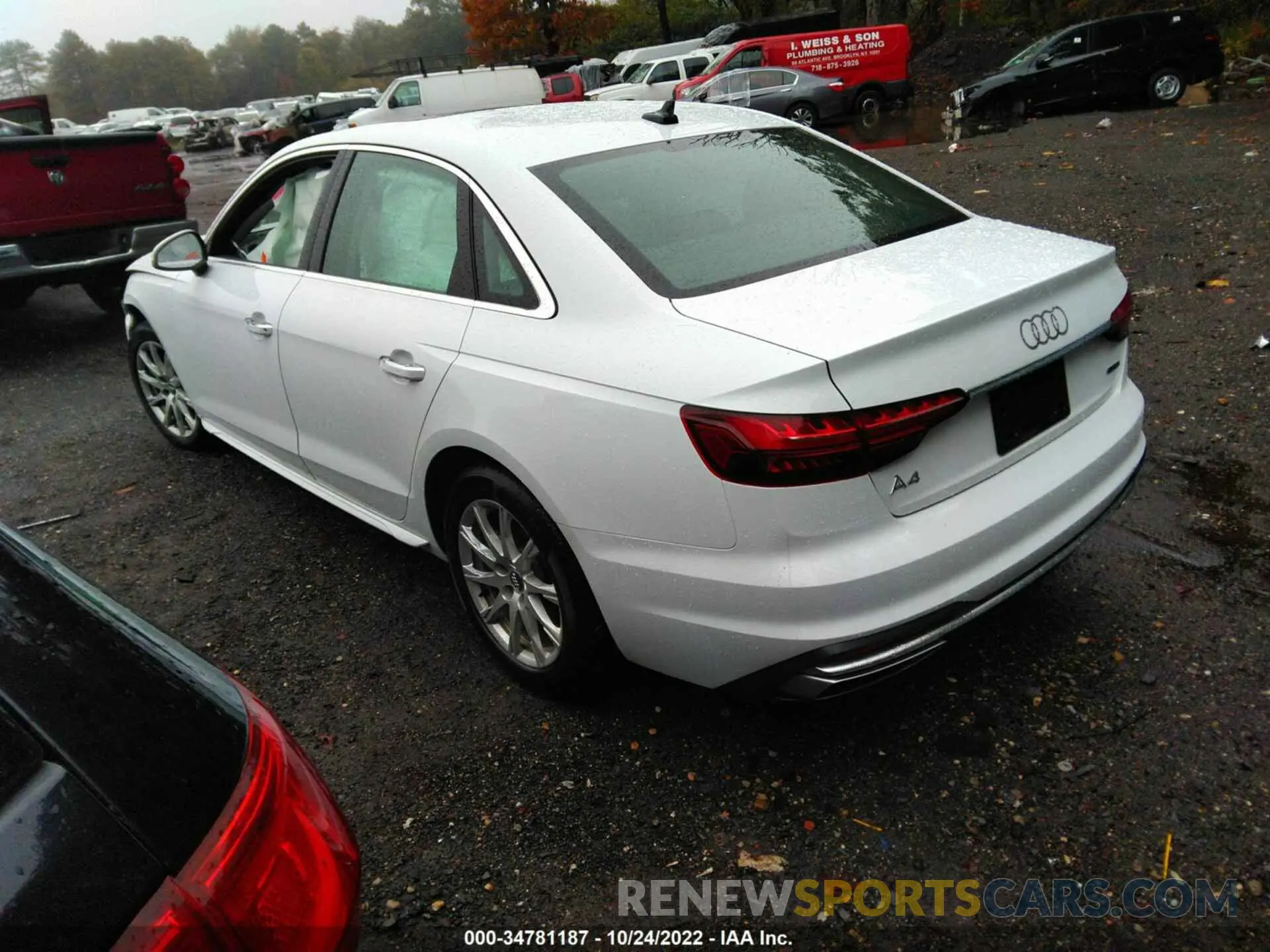 3 fotografías del automóvil dañado WAUABAF41MA027204 AUDI A4 SEDAN 2021