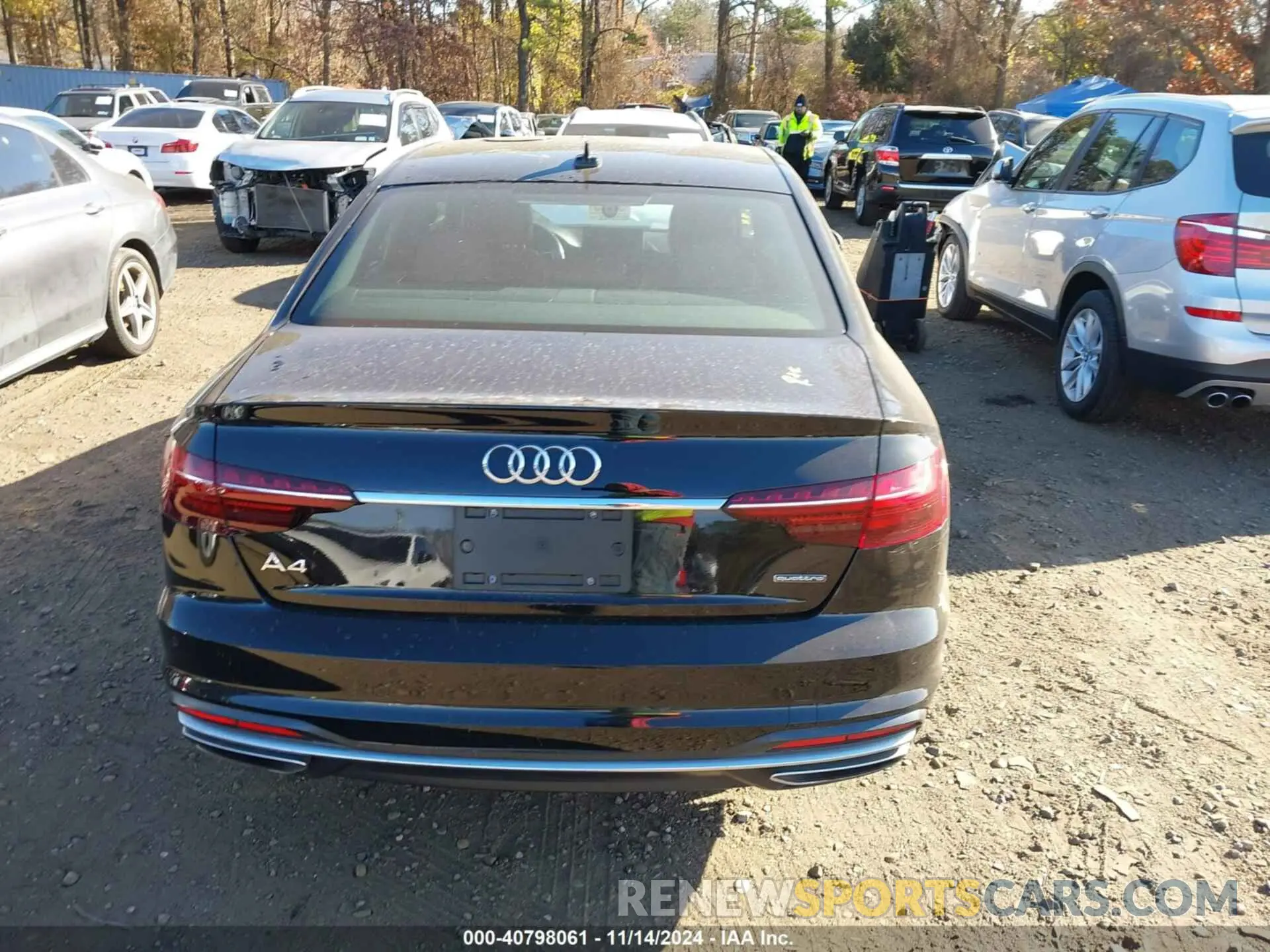 16 fotografías del automóvil dañado WAUABAF41MA043192 AUDI A4 SEDAN 2021