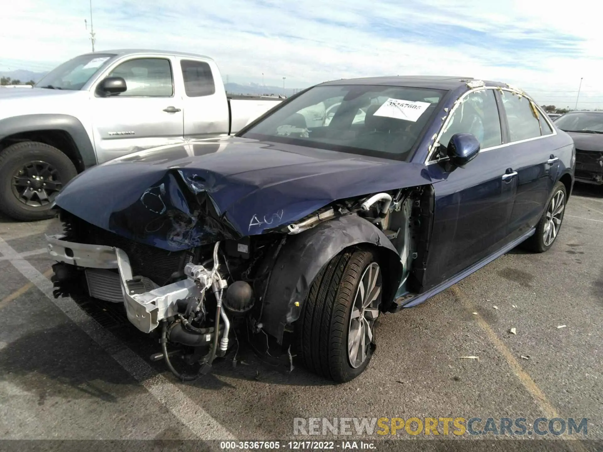 2 fotografías del automóvil dañado WAUABAF46MA032060 AUDI A4 SEDAN 2021