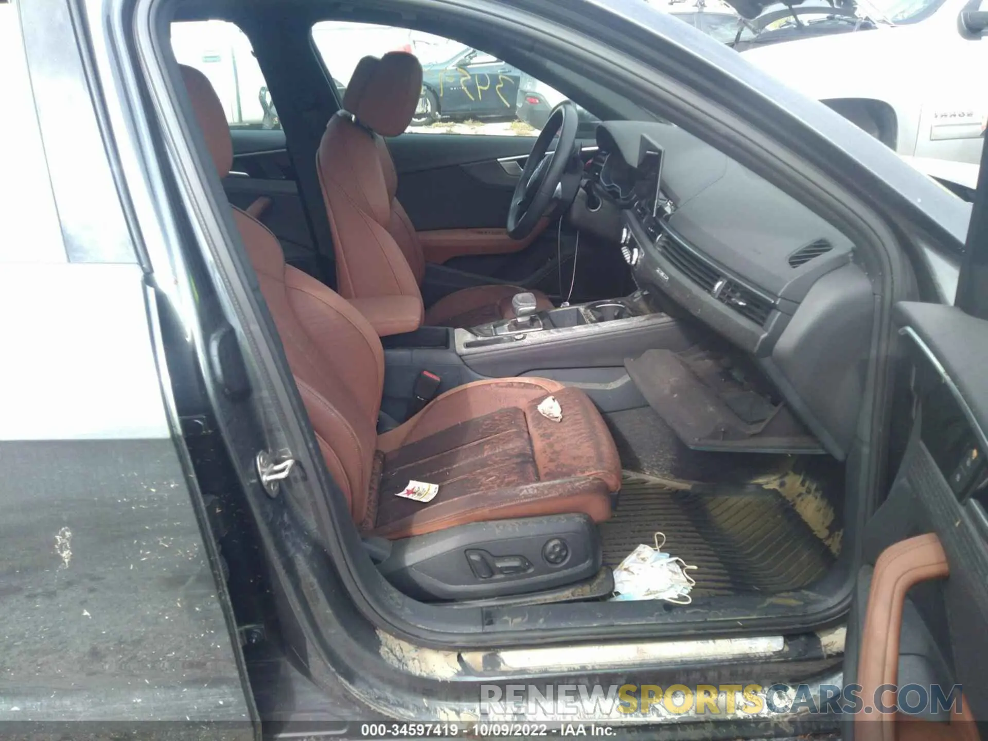 5 fotografías del automóvil dañado WAUEAAF48MN005553 AUDI A4 SEDAN 2021