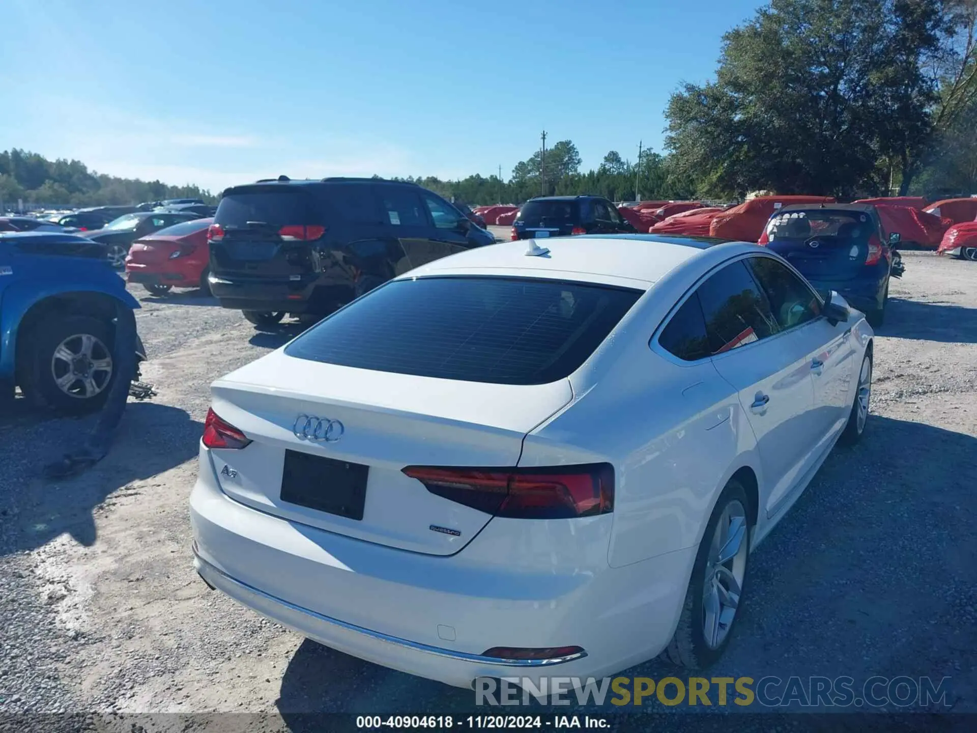 4 fotografías del automóvil dañado WAUANCF52KA060303 AUDI A5 2019