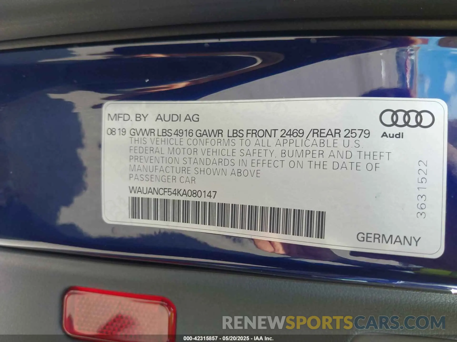 9 fotografías del automóvil dañado WAUANCF54KA080147 AUDI A5 2019