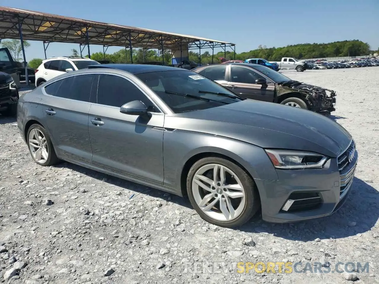 4 fotografías del automóvil dañado WAUANCF55KA051157 AUDI A5 2019
