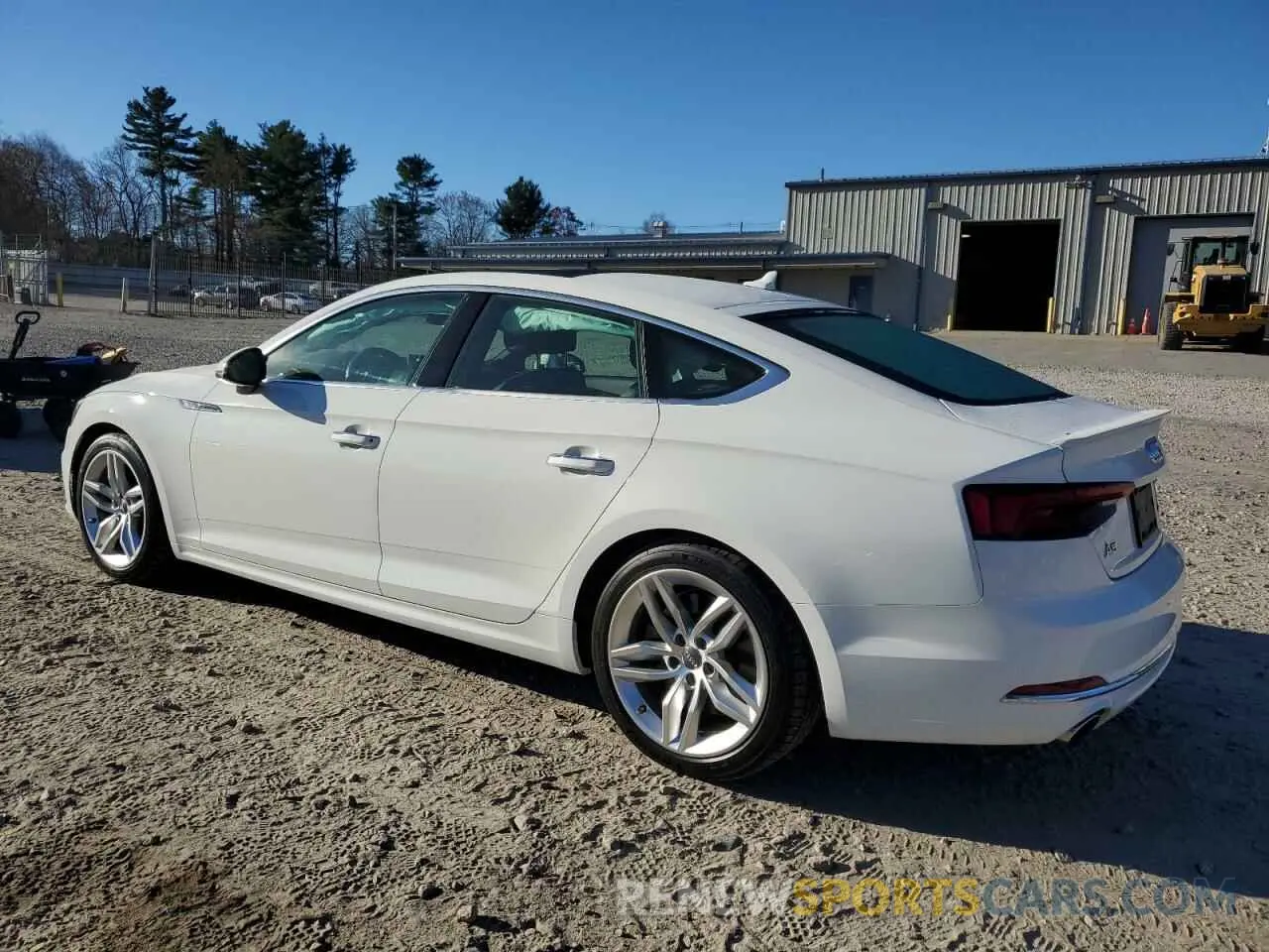 2 fotografías del automóvil dañado WAUANCF56KA020063 AUDI A5 2019
