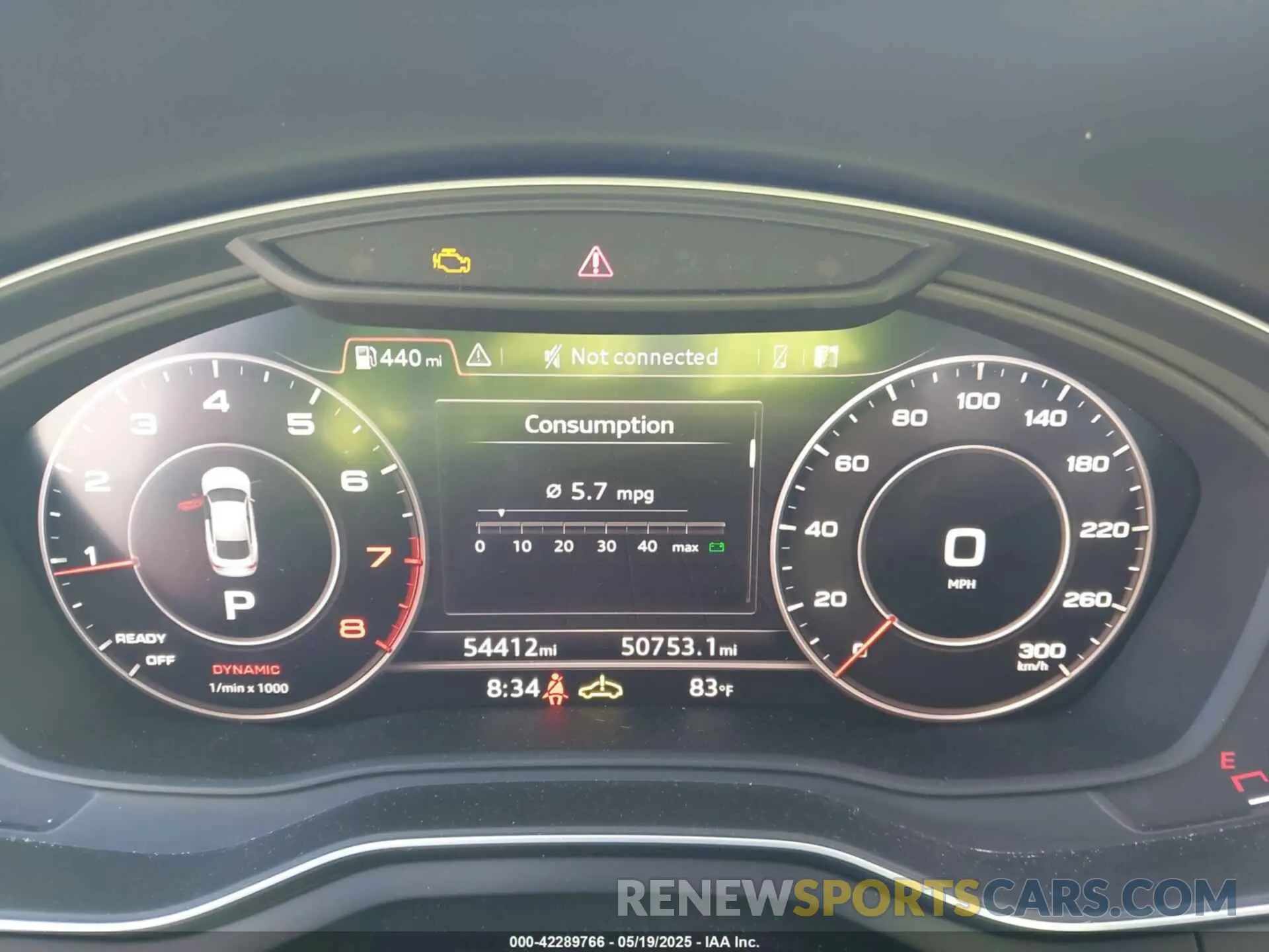 7 fotografías del automóvil dañado WAUBNCF56KA097357 AUDI A5 2019