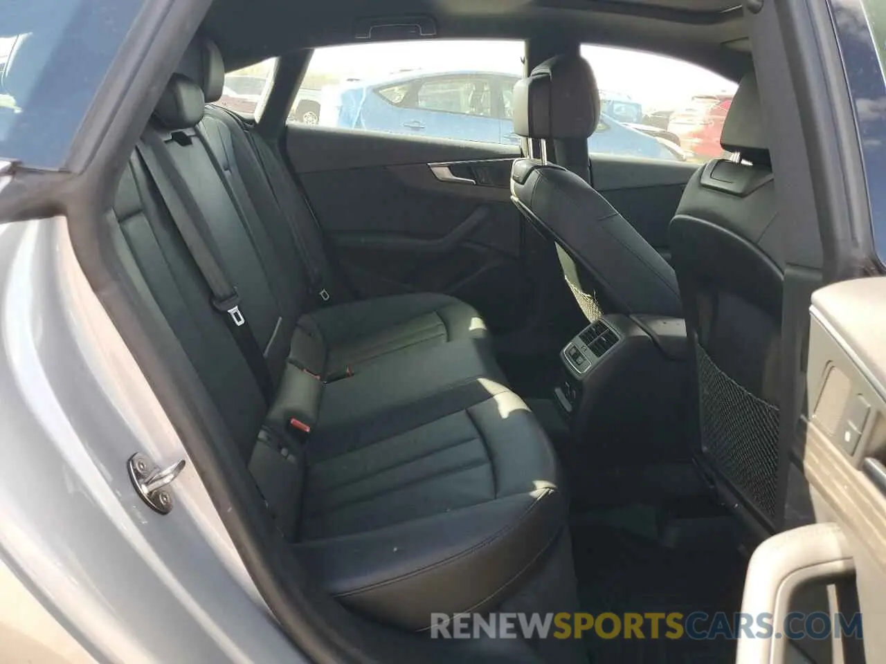 10 fotografías del automóvil dañado WAUBNCF5XKA096082 AUDI A5 2019
