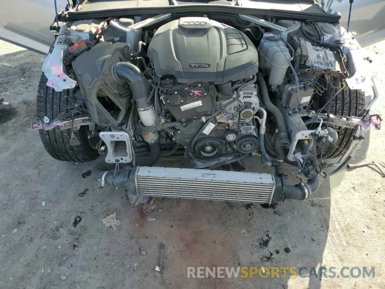 11 fotografías del automóvil dañado WAUBNCF5XKA096082 AUDI A5 2019