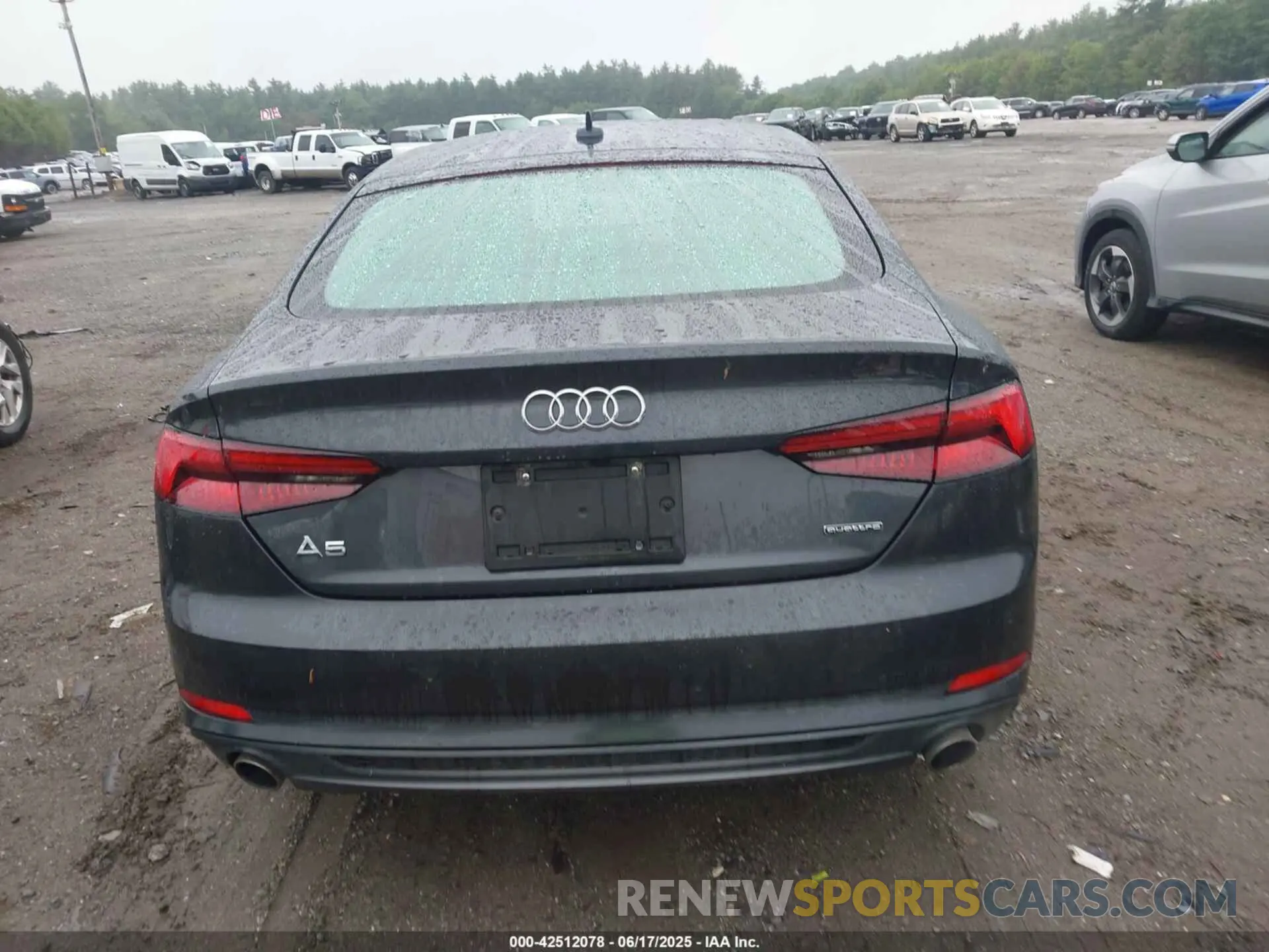 16 fotografías del automóvil dañado WAUENCF50KA018083 AUDI A5 2019
