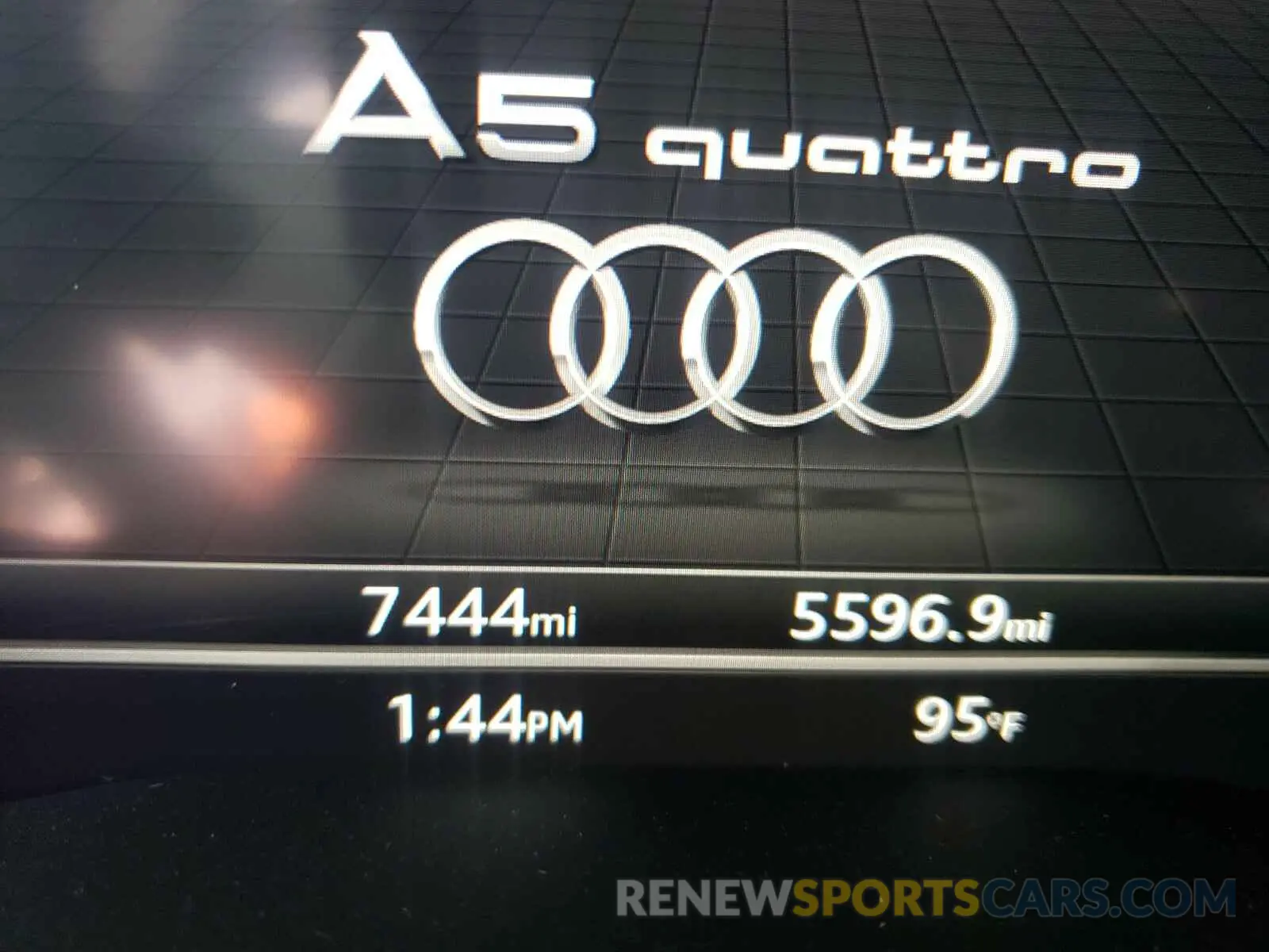 8 fotografías del automóvil dañado WAUENCF50KA094144 AUDI A5 2019