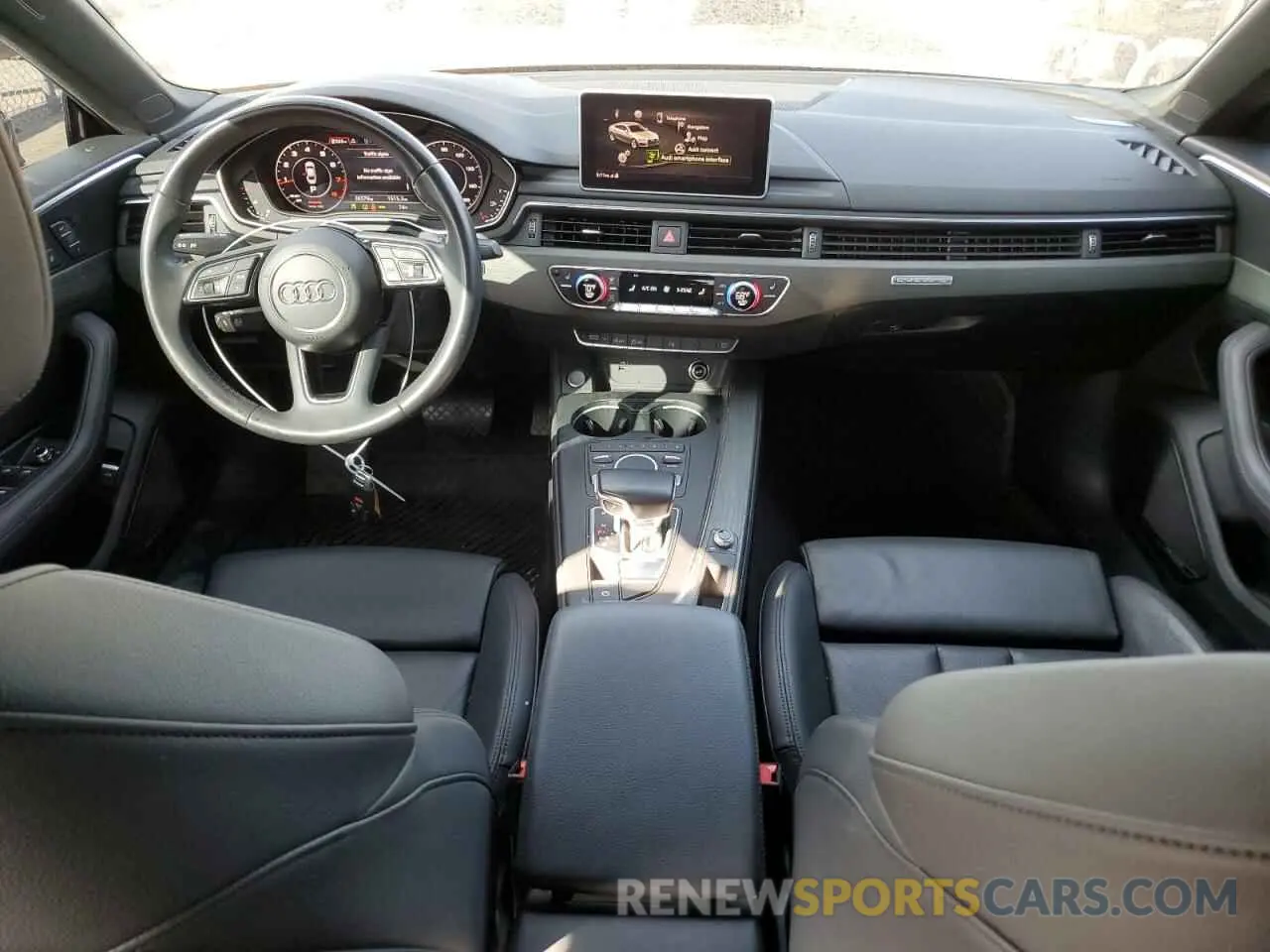8 fotografías del automóvil dañado WAUENCF51KA044143 AUDI A5 2019