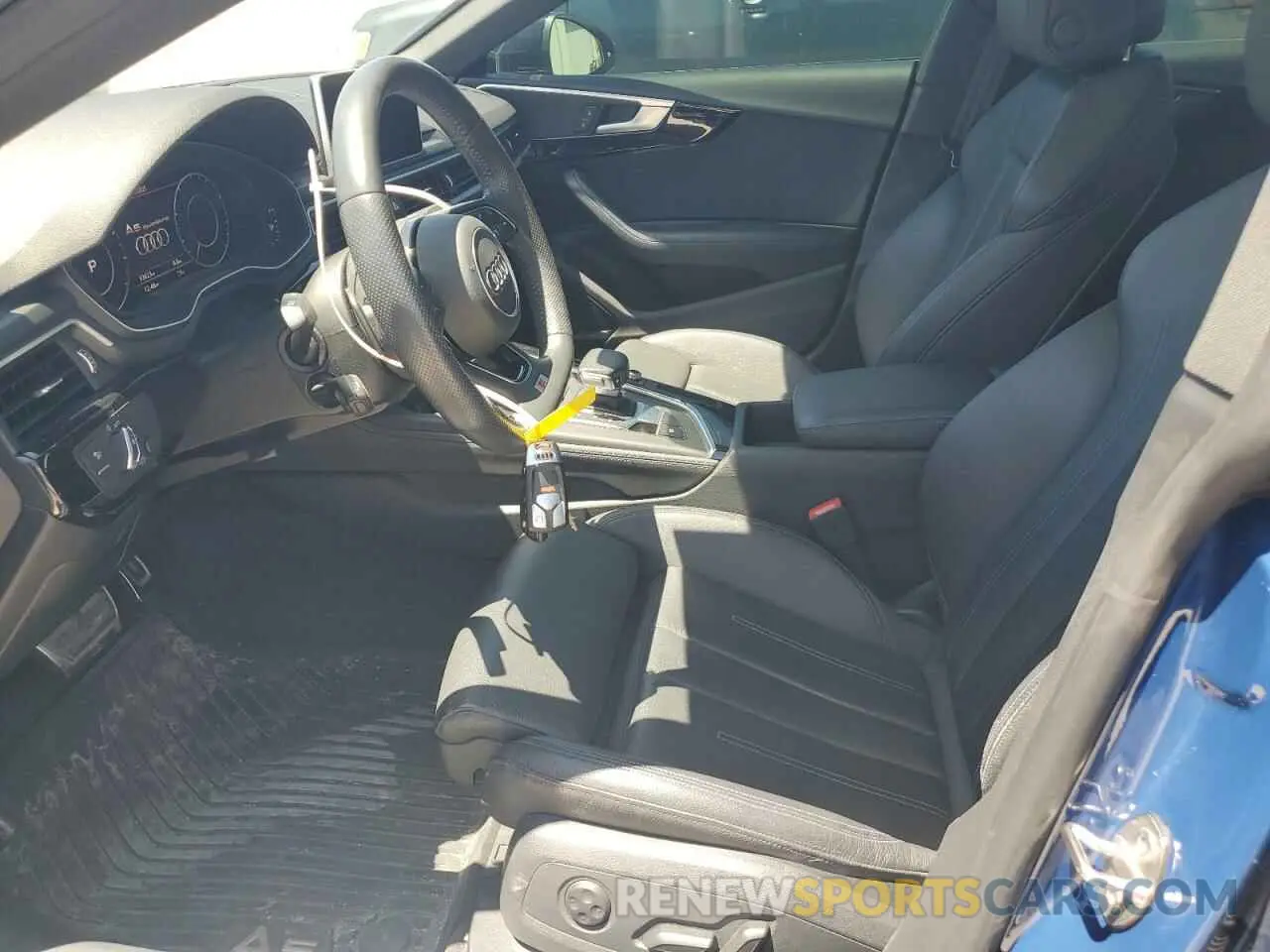7 fotografías del automóvil dañado WAUENCF56KA010165 AUDI A5 2019