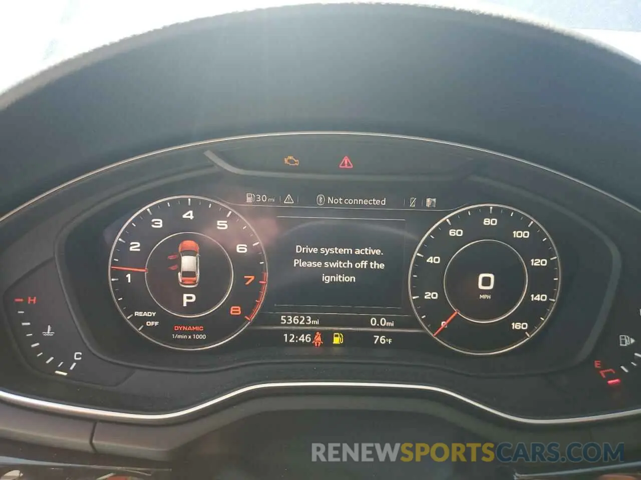 9 fotografías del automóvil dañado WAUENCF56KA010165 AUDI A5 2019