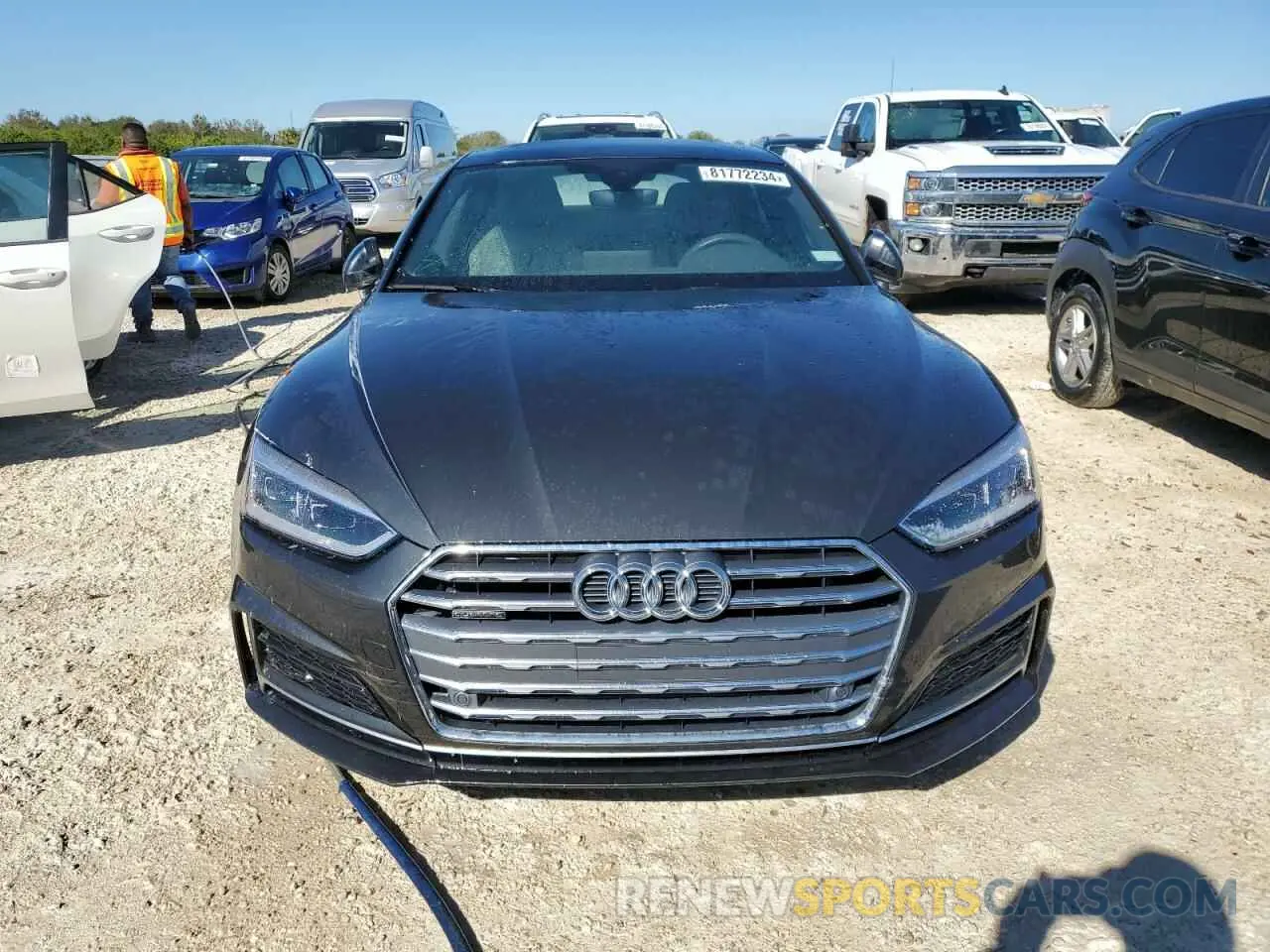 5 fotografías del automóvil dañado WAUENCF56KA068616 AUDI A5 2019