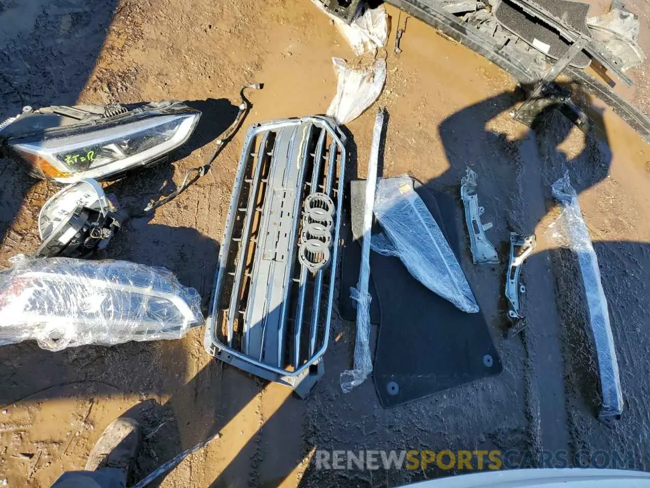 12 fotografías del automóvil dañado WAUENCF56KA077381 AUDI A5 2019