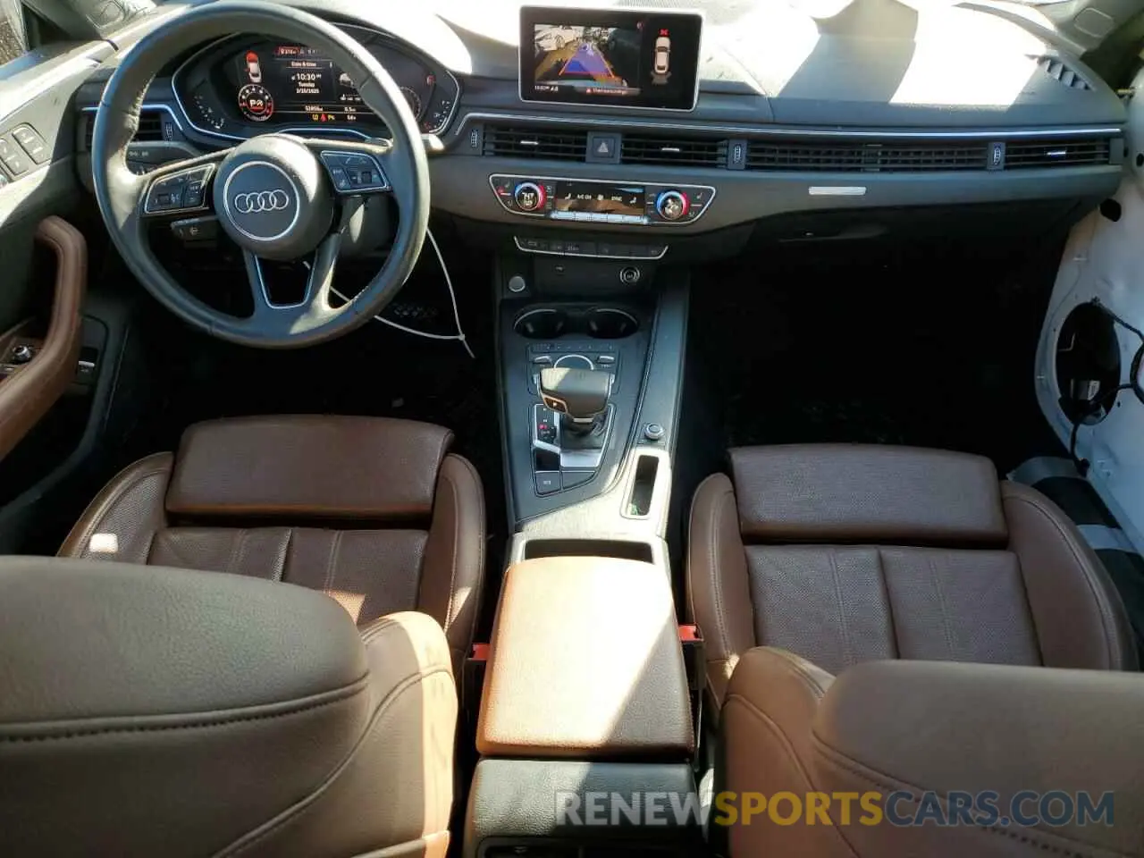8 fotografías del automóvil dañado WAUENCF56KA077381 AUDI A5 2019