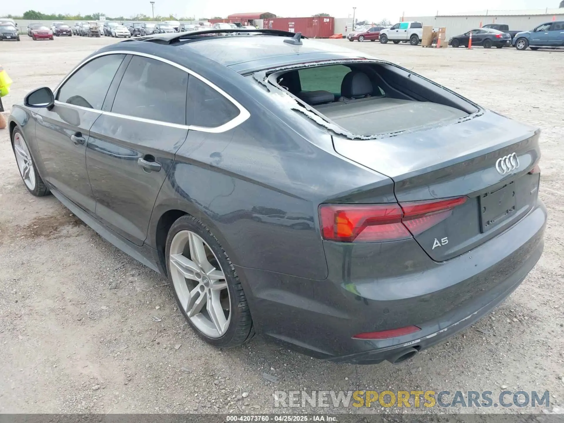 3 fotografías del automóvil dañado WAUENCF57KA059195 AUDI A5 2019
