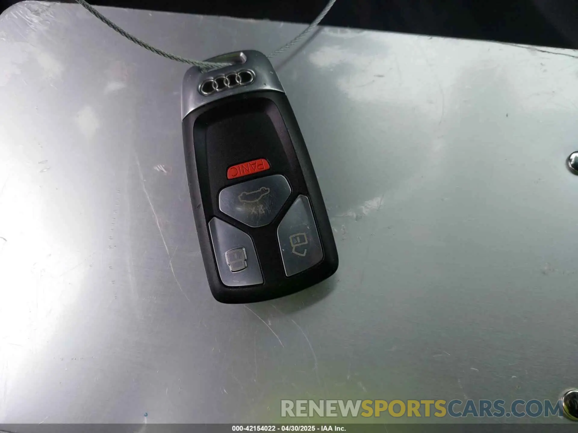 11 fotografías del automóvil dañado WAUENCF57KA077101 AUDI A5 2019