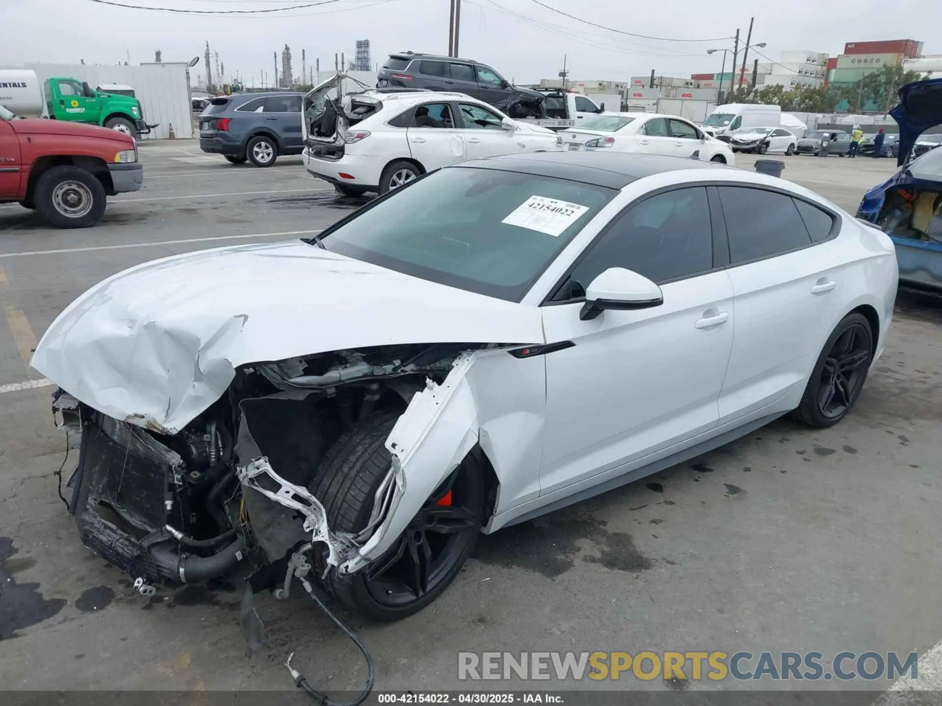 2 fotografías del automóvil dañado WAUENCF57KA077101 AUDI A5 2019