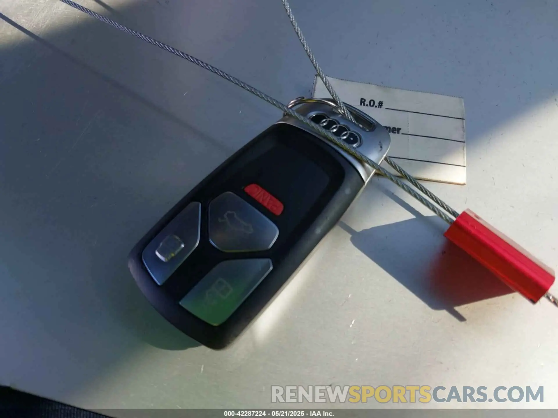 11 fotografías del automóvil dañado WAUENCF58KA007848 AUDI A5 2019