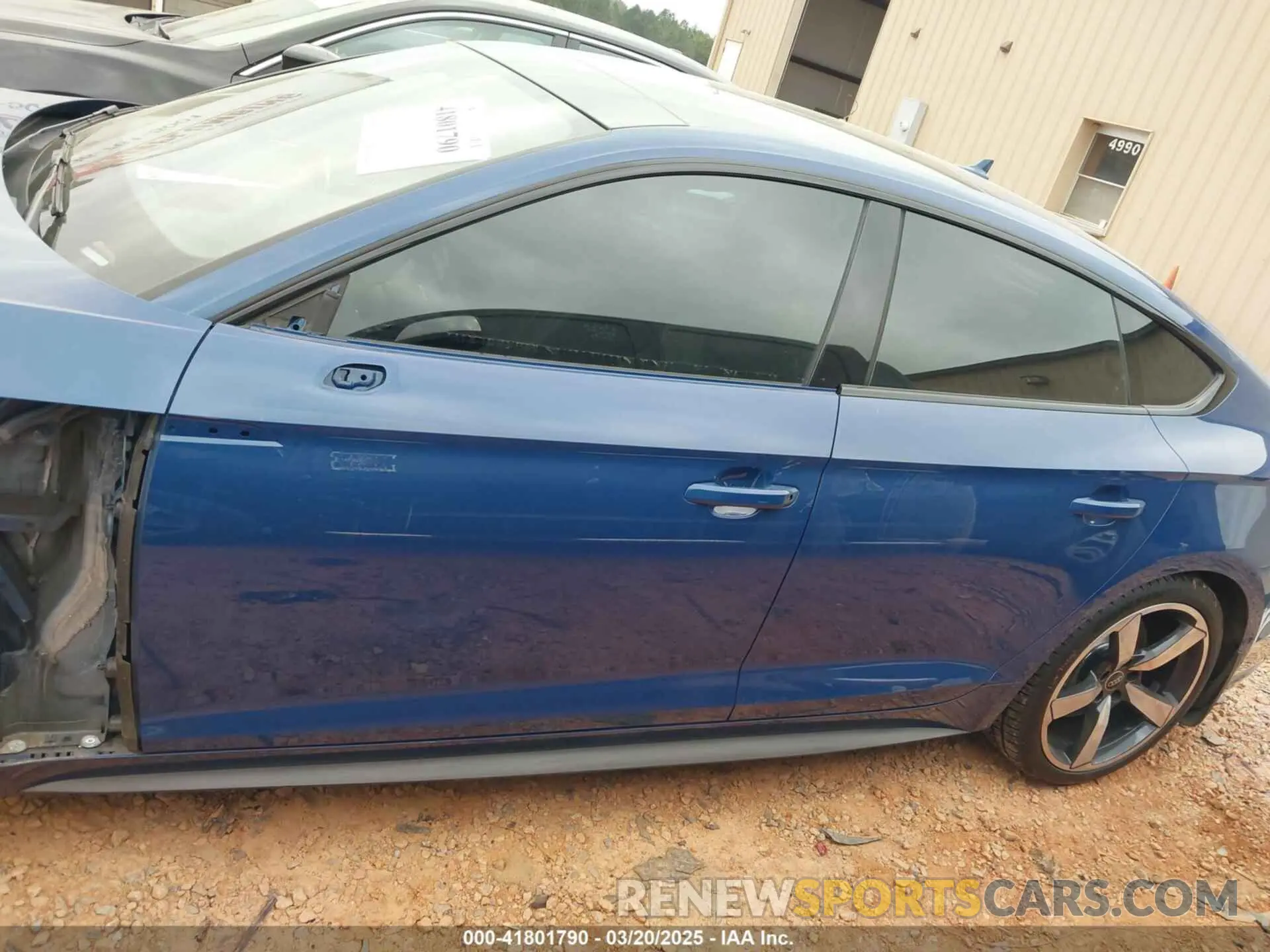 14 fotografías del automóvil dañado WAUFNCF55KA016463 AUDI A5 2019