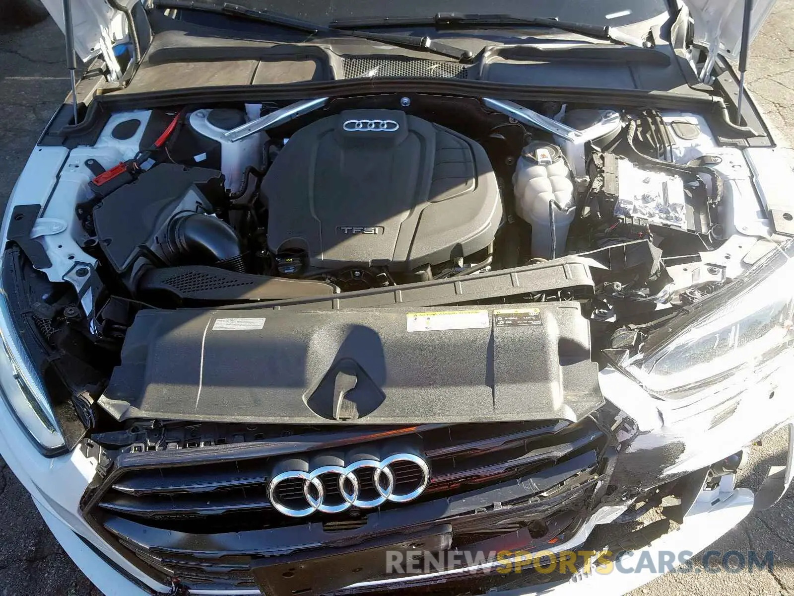 7 fotografías del automóvil dañado WAUFNCF5XKA044890 AUDI A5 2019