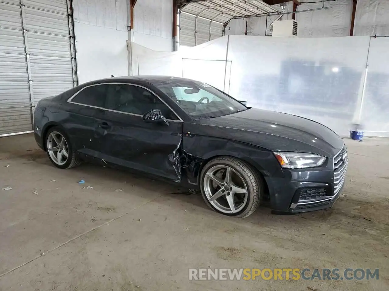 4 fotografías del automóvil dañado WAUTNAF54KA008183 AUDI A5 2019