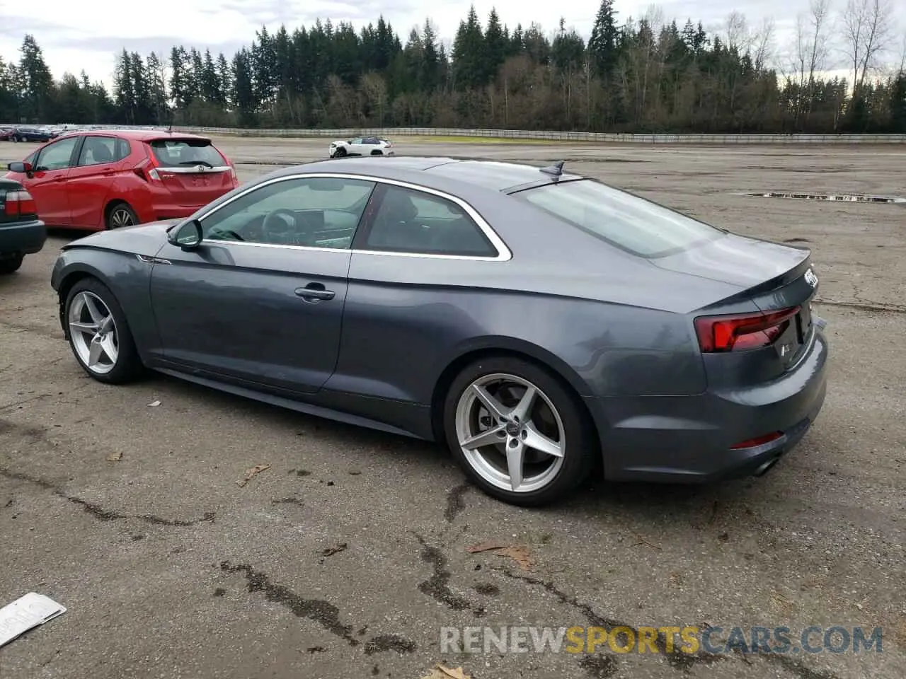 2 fotografías del automóvil dañado WAUTNAF56KA039614 AUDI A5 2019
