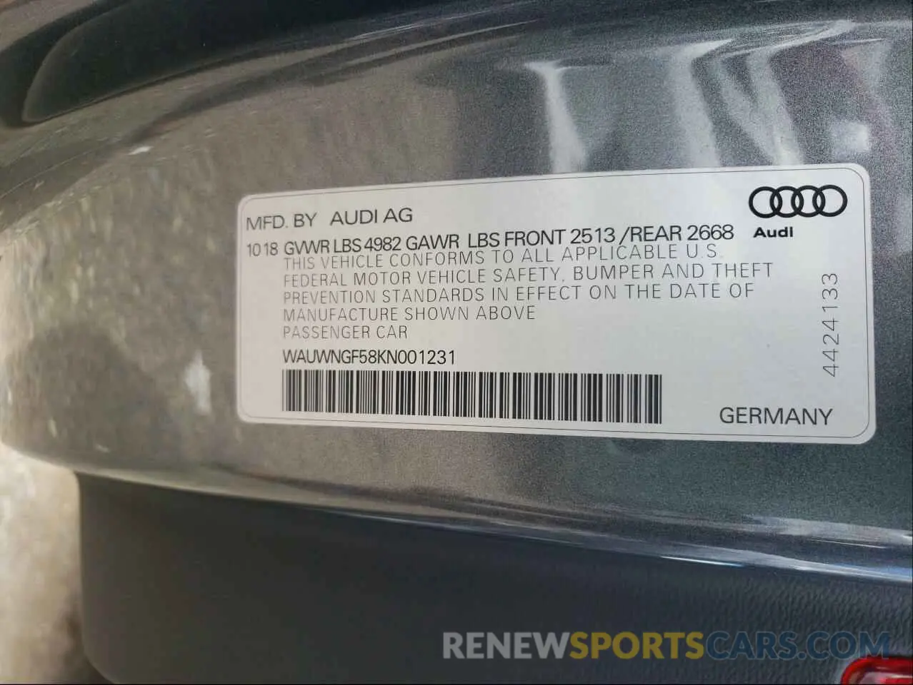 10 fotografías del automóvil dañado WAUWNGF58KN001231 AUDI A5 2019