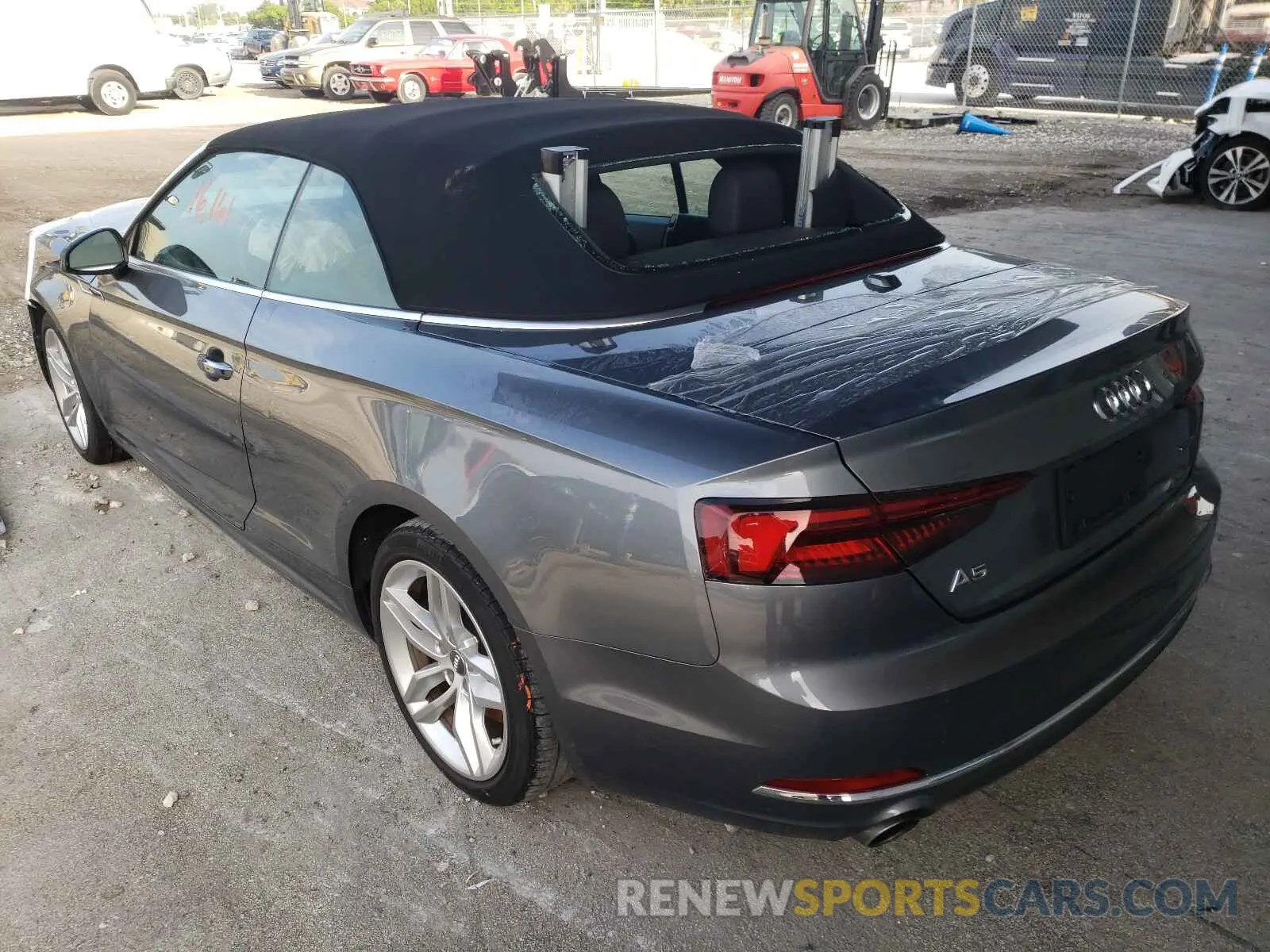 3 fotografías del automóvil dañado WAUWNGF58KN001231 AUDI A5 2019