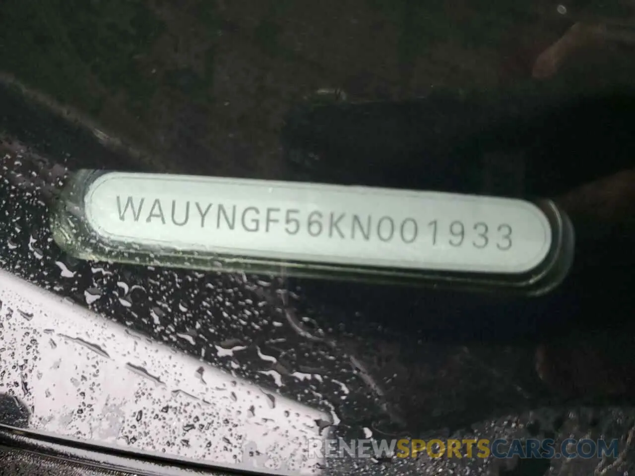 12 fotografías del automóvil dañado WAUYNGF56KN001933 AUDI A5 2019