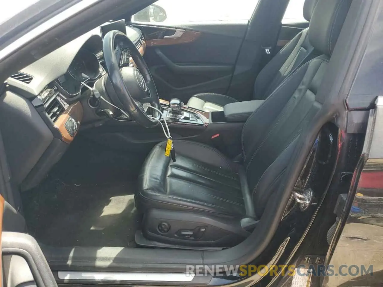 7 fotografías del automóvil dañado WAUANCF53LA005165 AUDI A5 2020