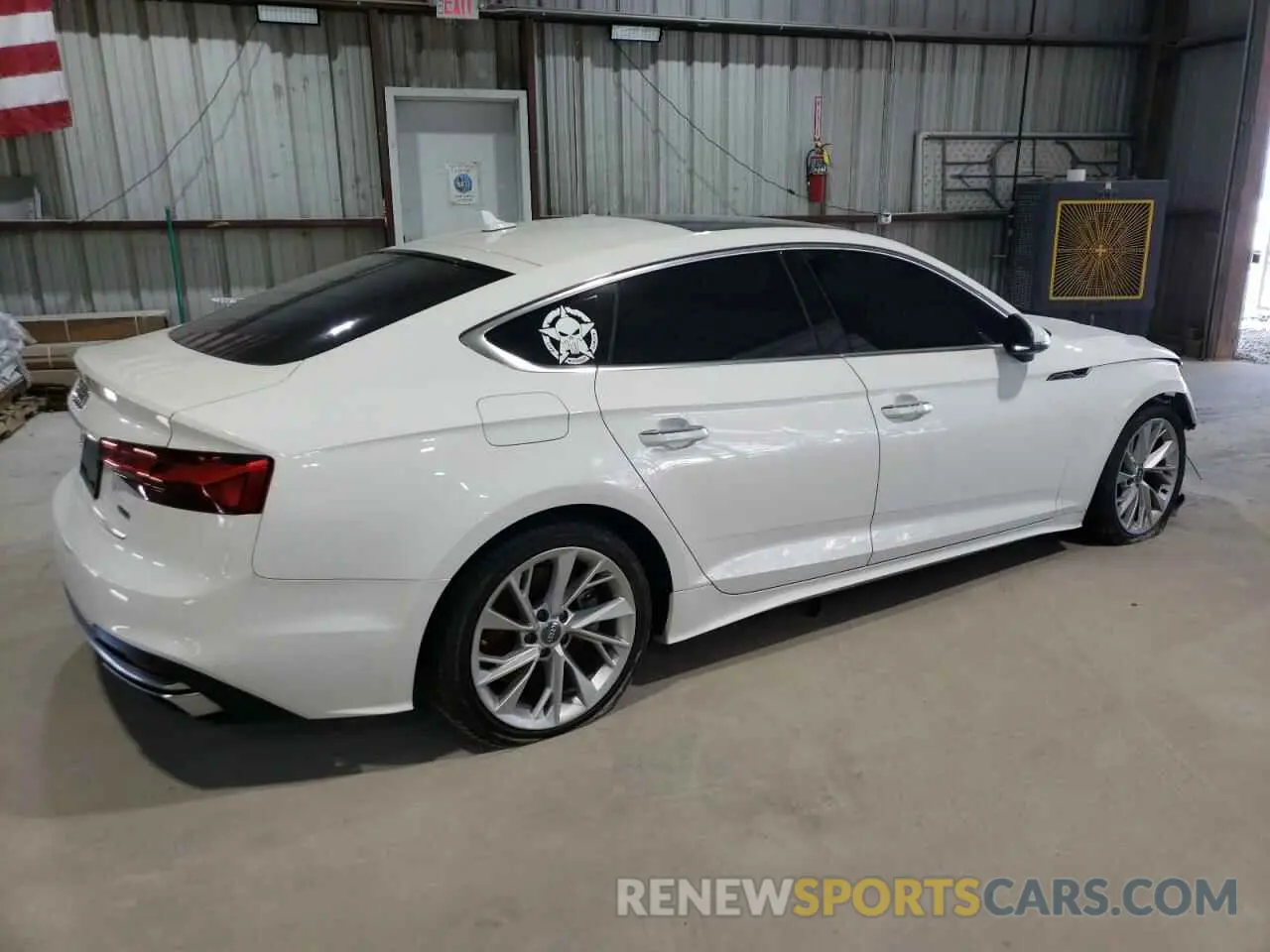 3 fotografías del automóvil dañado WAUANCF56LA005810 AUDI A5 2020