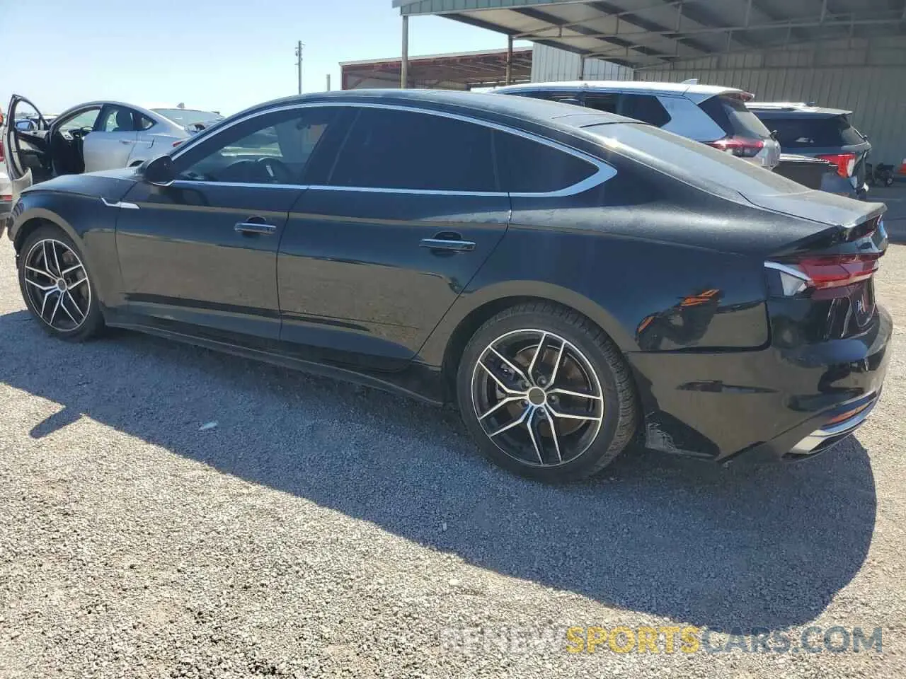2 fotografías del automóvil dañado WAUANCF57LA004794 AUDI A5 2020