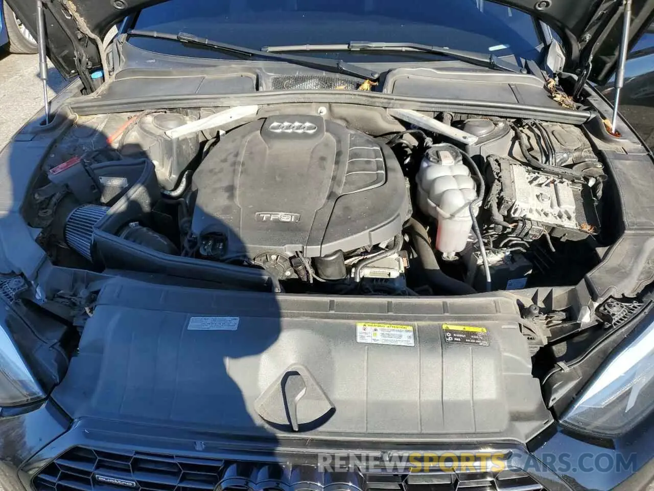 11 fotografías del automóvil dañado WAUANCF59LA007082 AUDI A5 2020