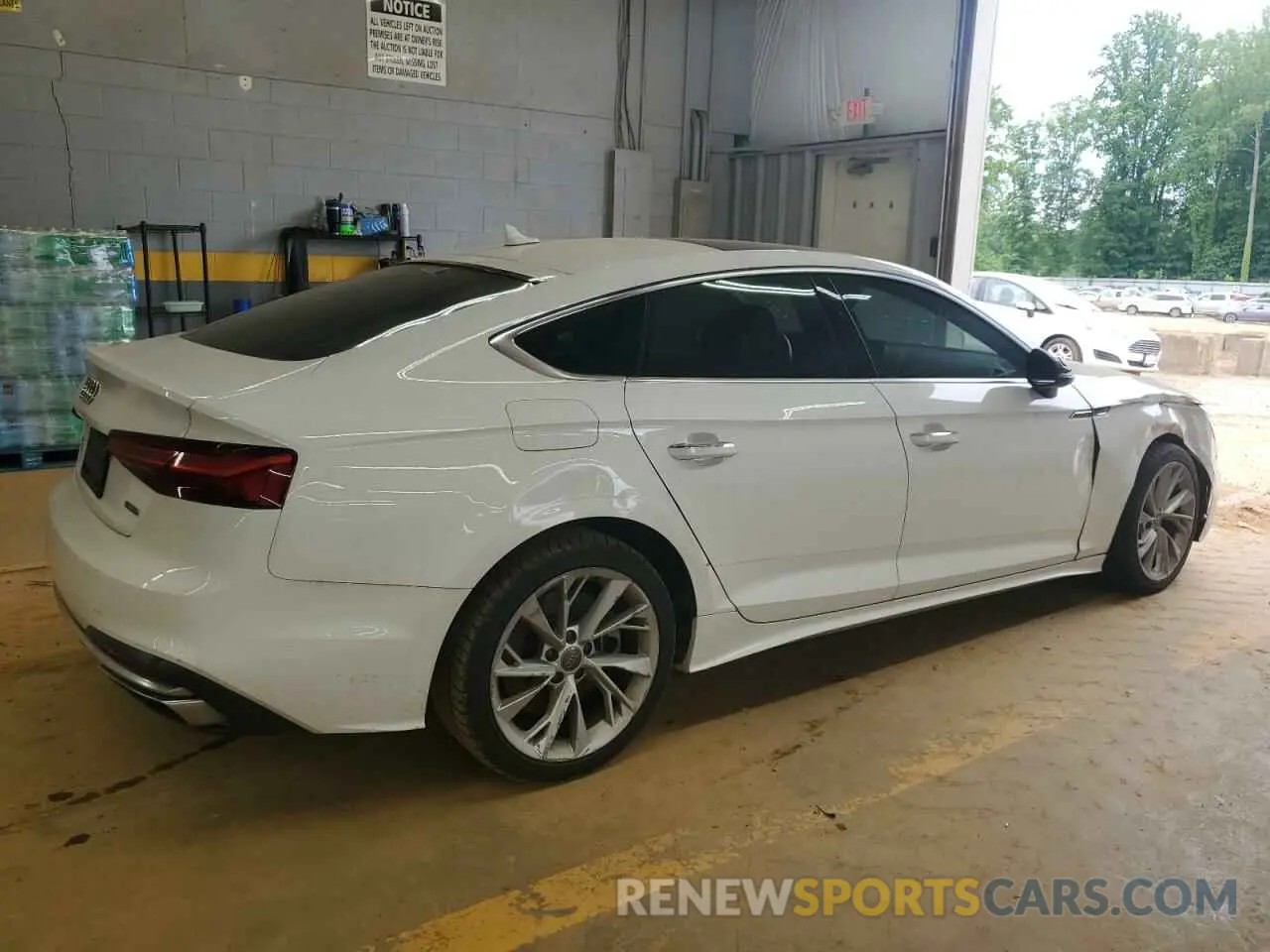3 fotografías del automóvil dañado WAUANCF5XLA007950 AUDI A5 2020