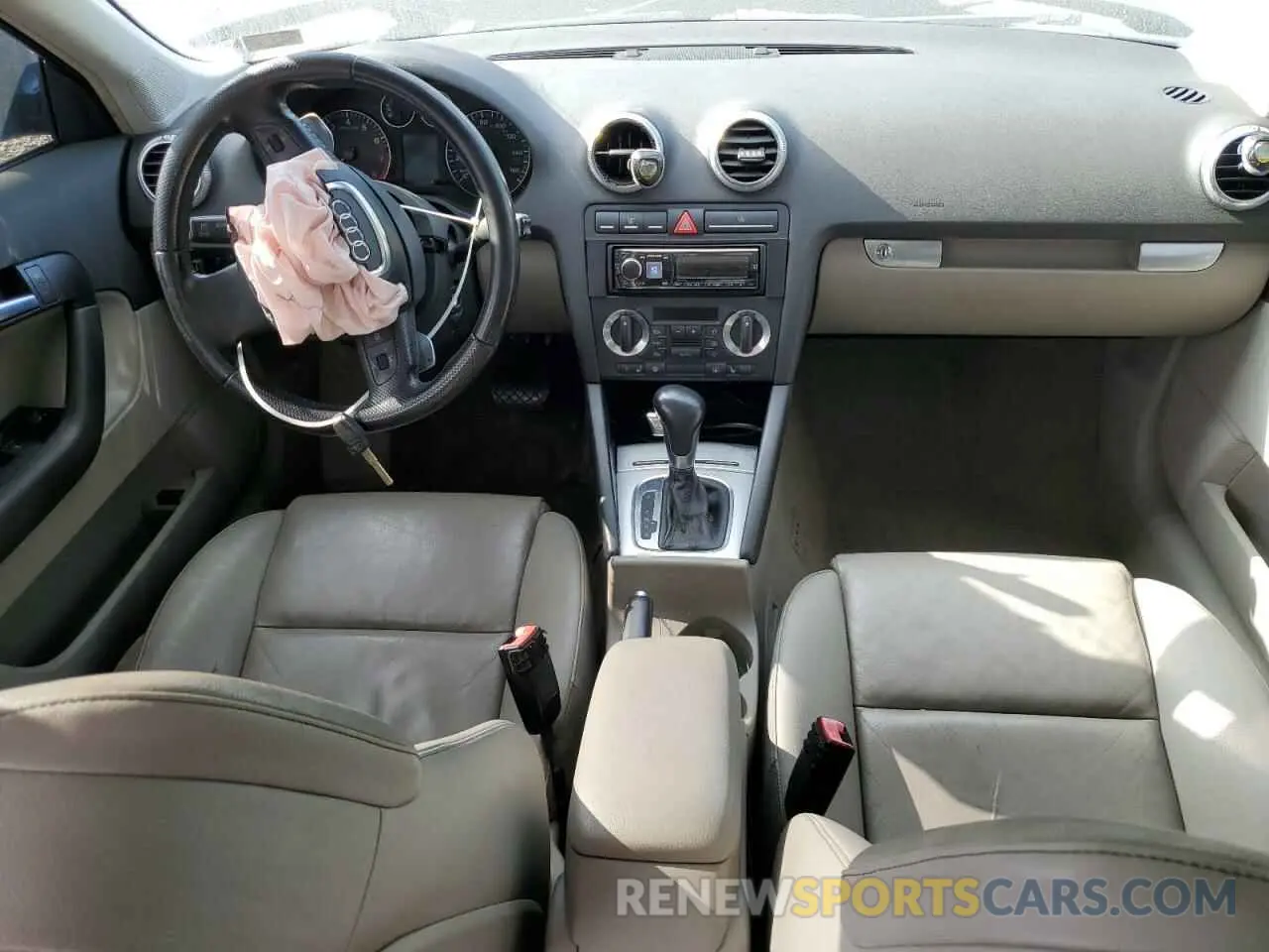 8 fotografías del automóvil dañado WAUCNCF54LA010724 AUDI A5 2020