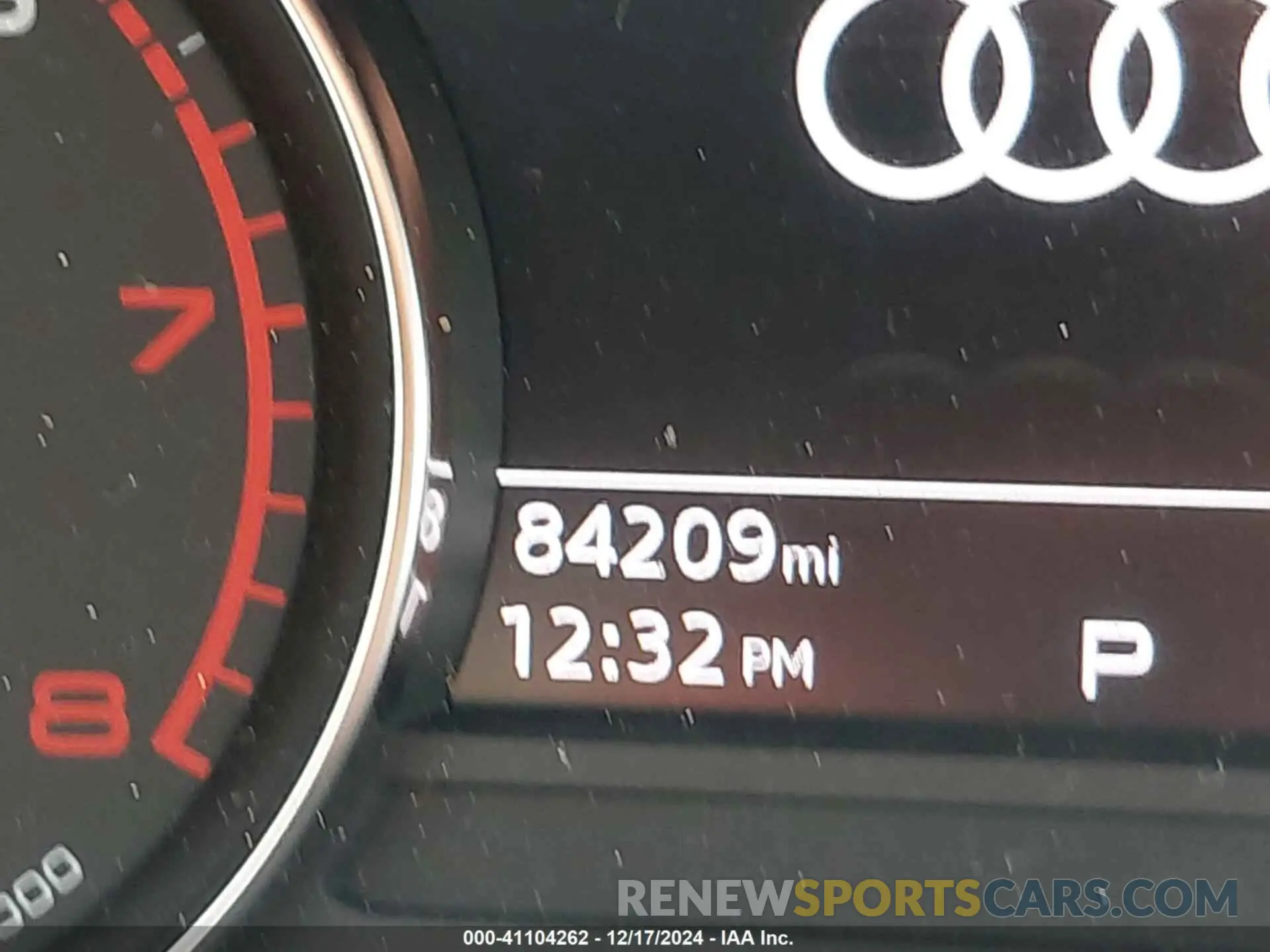 14 fotografías del automóvil dañado WAUSNAF54LA005040 AUDI A5 2020