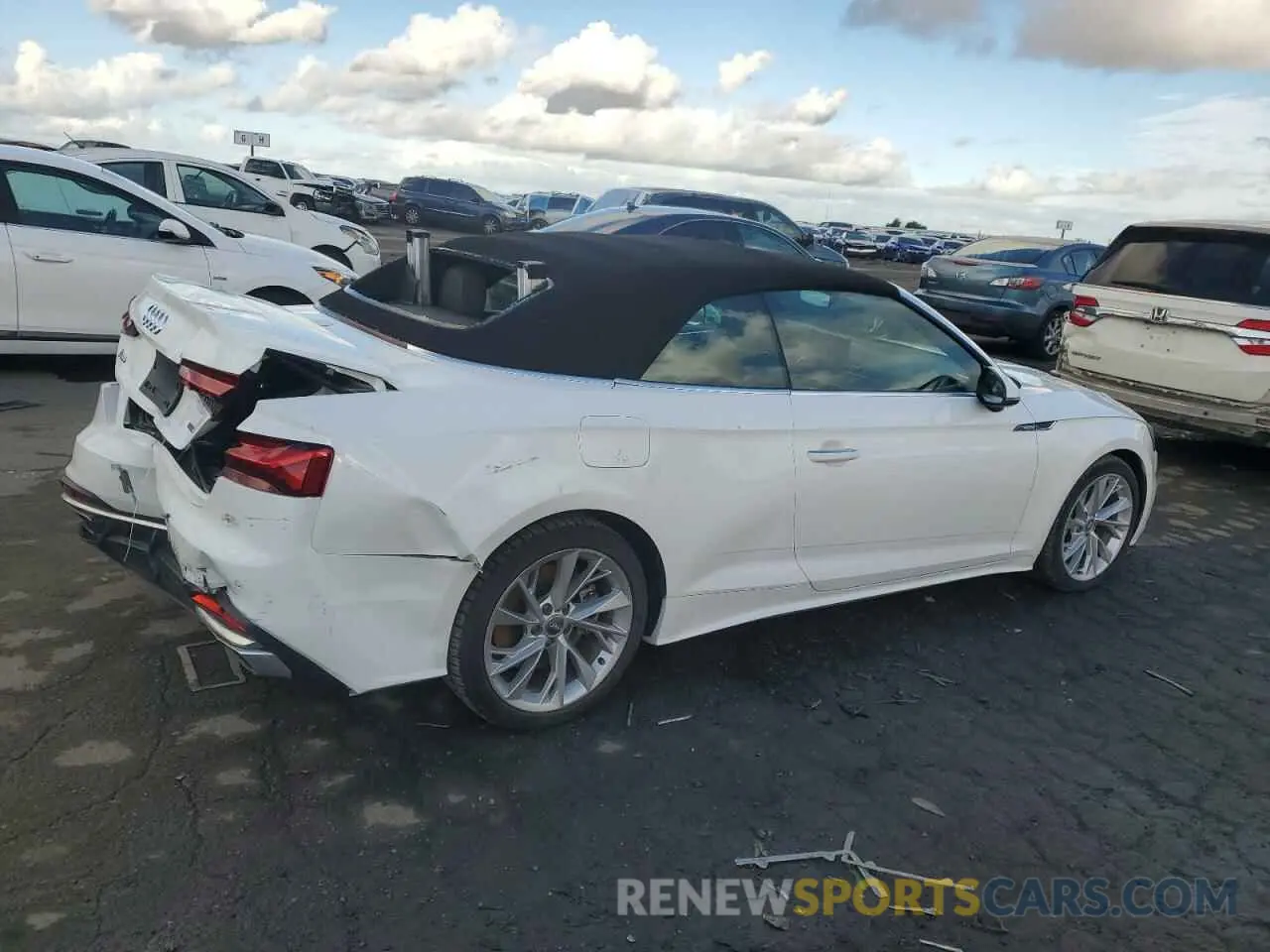 3 fotografías del automóvil dañado WAUWNGF54LN002135 AUDI A5 2020