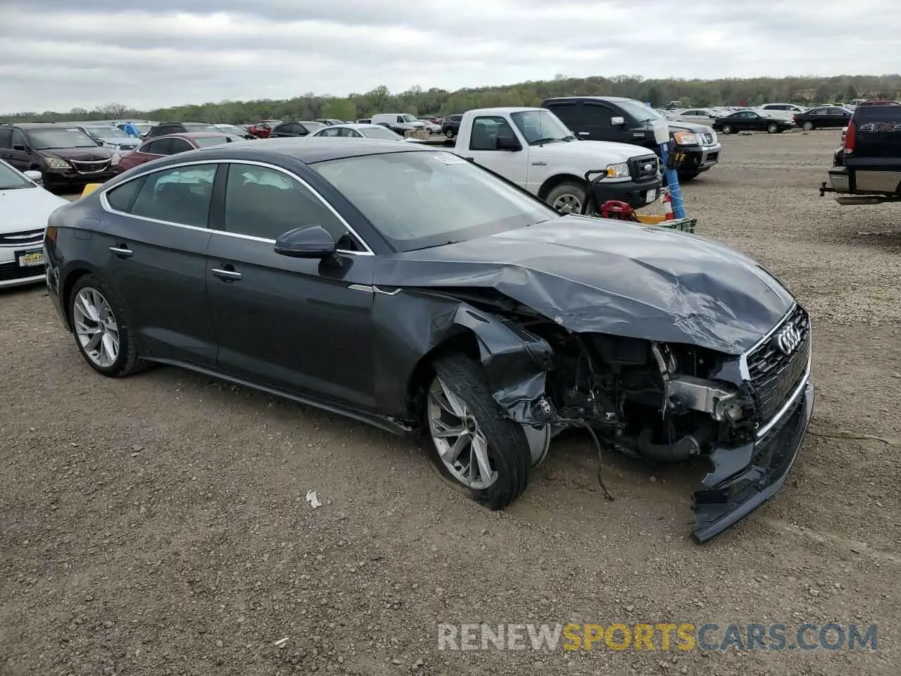 4 fotografías del automóvil dañado WAUABCF58MA062598 AUDI A5 2021