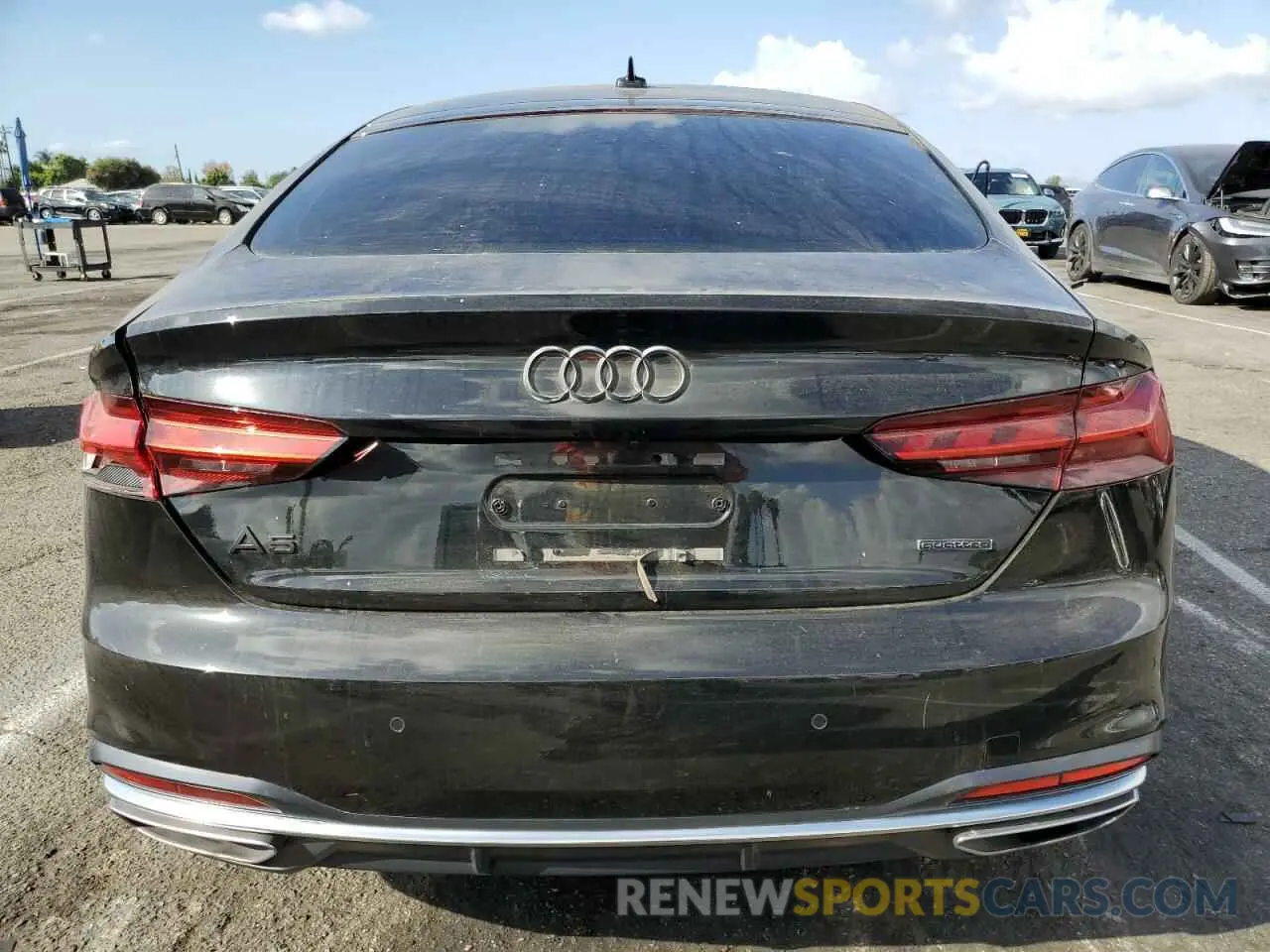 6 fotografías del automóvil dañado WAUCBCF51MA040399 AUDI A5 2021