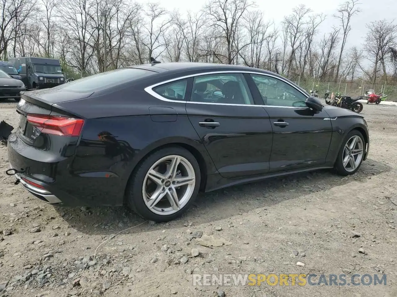3 fotografías del automóvil dañado WAUCBCF57MA055196 AUDI A5 2021