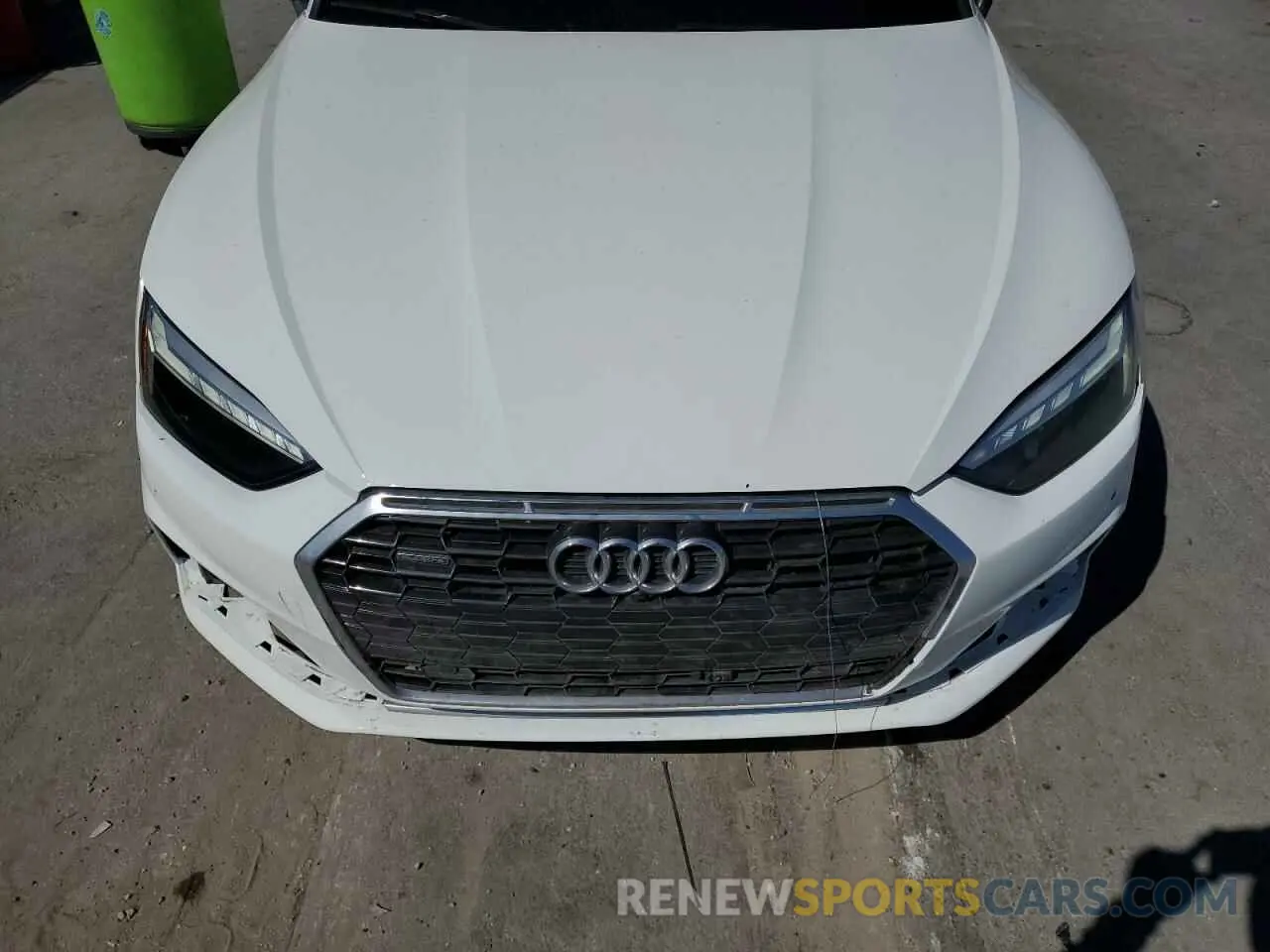 11 fotografías del automóvil dañado WAUCBCF5XMA061395 AUDI A5 2021