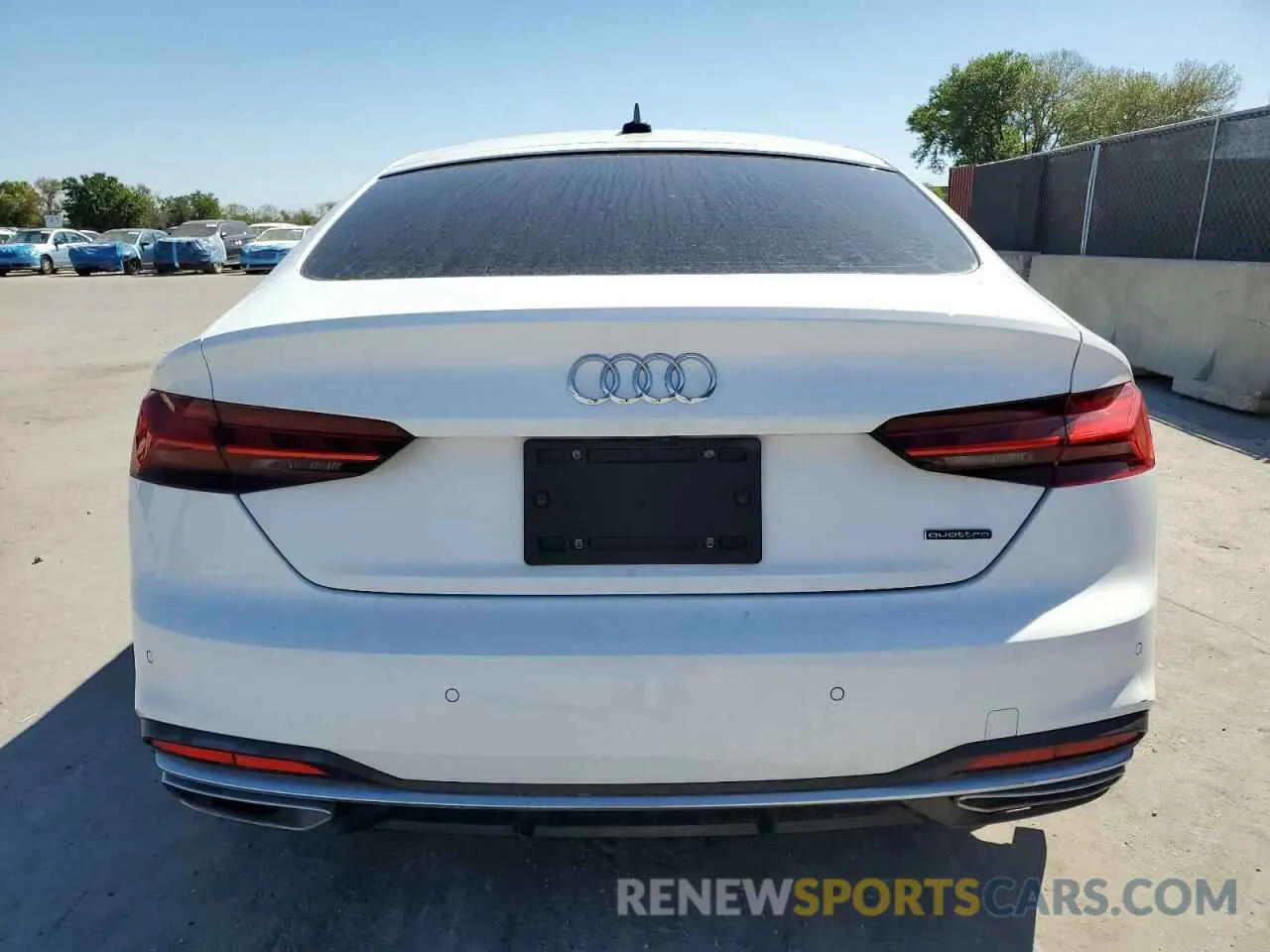 6 fotografías del automóvil dañado WAUCBCF5XMA061395 AUDI A5 2021