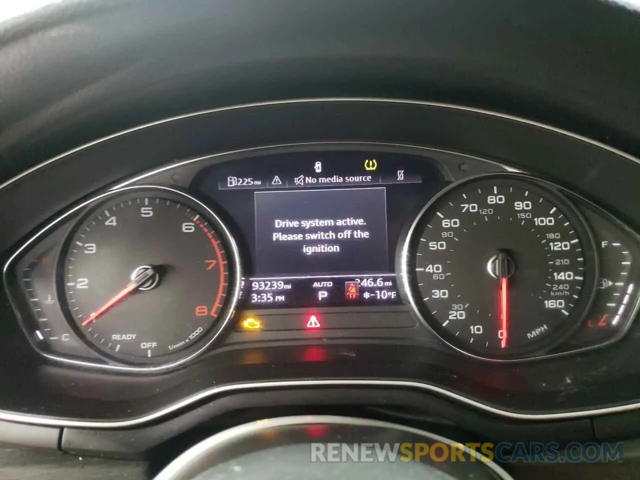 9 fotografías del automóvil dañado WAUDACF53MA016807 AUDI A5 2021