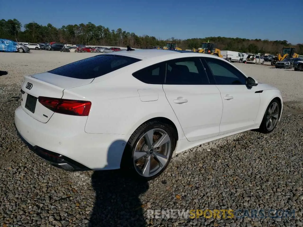 3 fotografías del automóvil dañado WAUEACF5XMA048061 AUDI A5 2021