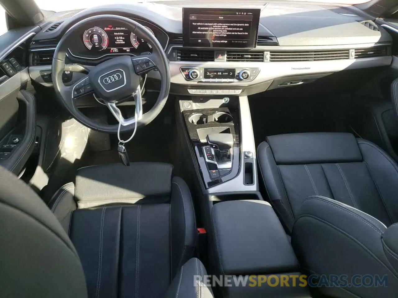 8 fotografías del automóvil dañado WAUEACF5XMA048061 AUDI A5 2021