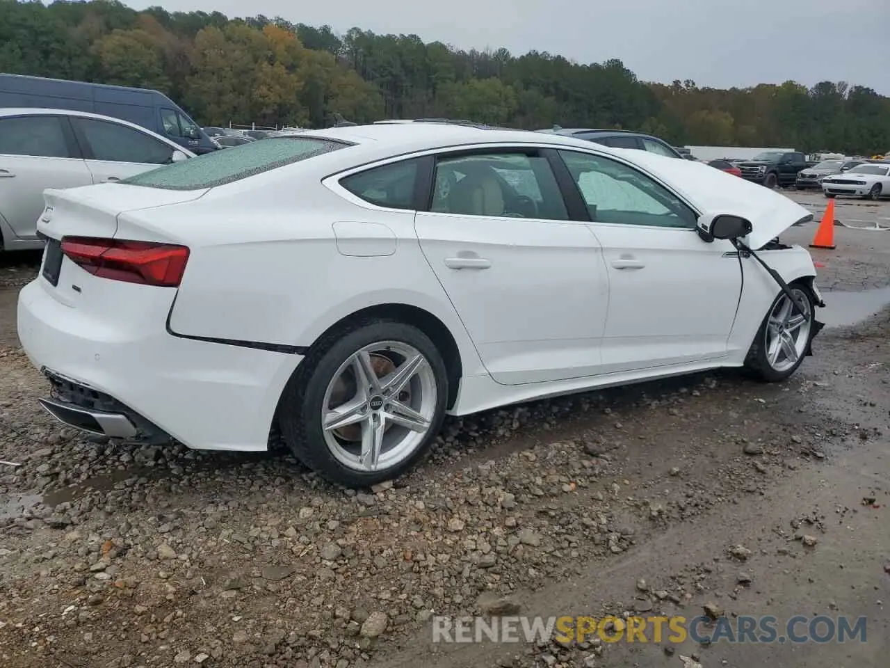 3 fotografías del automóvil dañado WAUFACF54MA041742 AUDI A5 2021